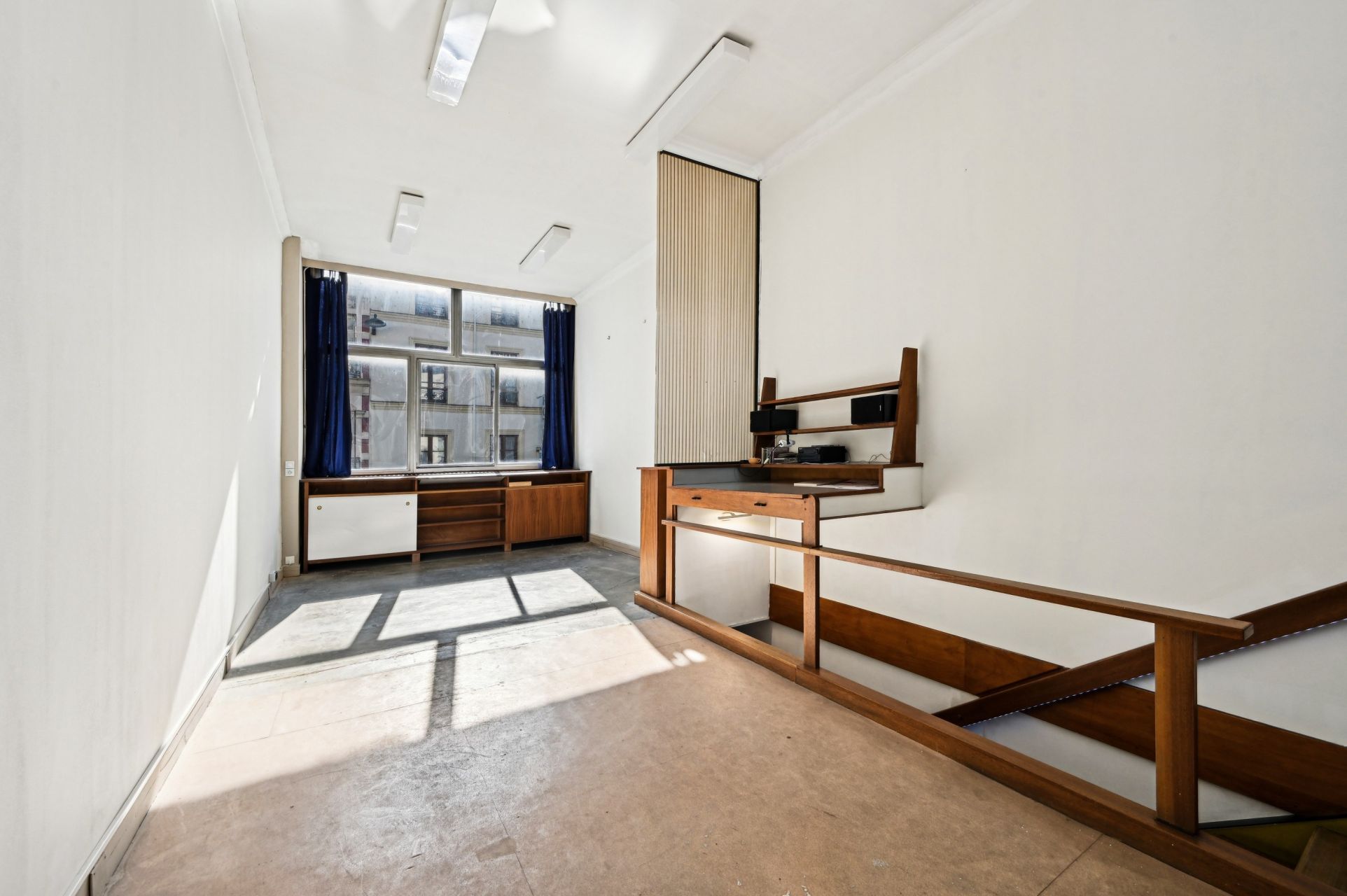 artist studio 5 Rooms for sale on PARIS (75014)