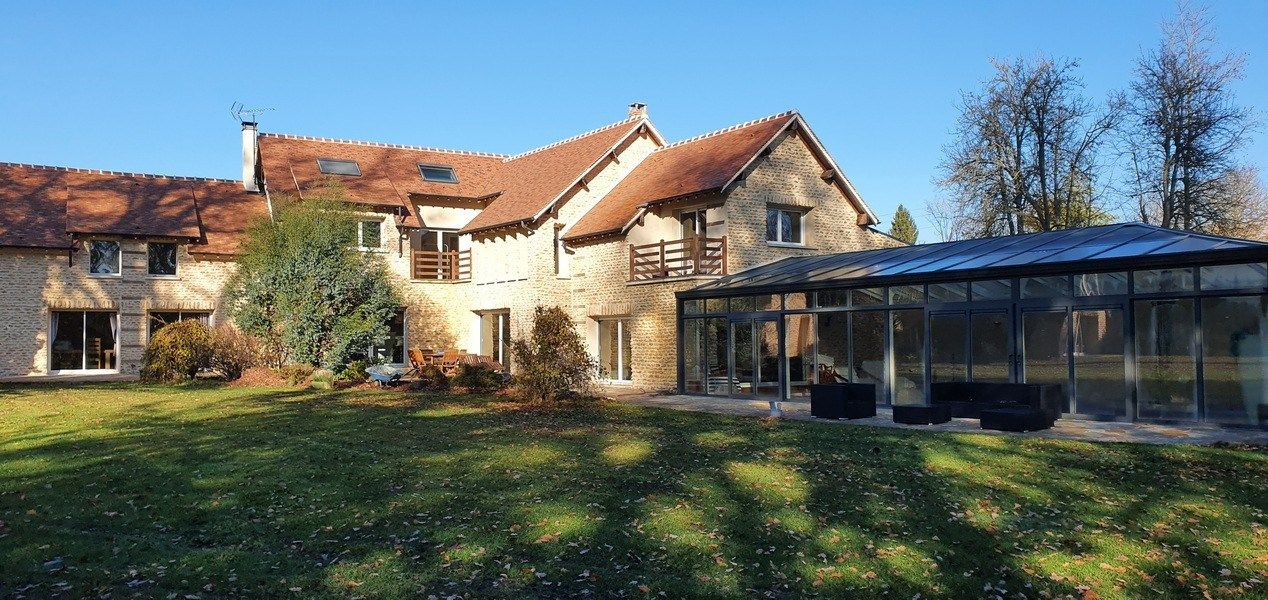 propriété 23 Pièces en vente sur ADAINVILLE (78113)