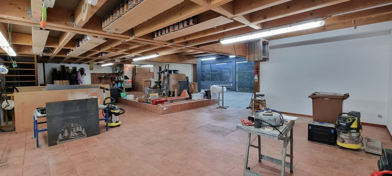 propriété 23 Pièces en vente sur ADAINVILLE (78113)