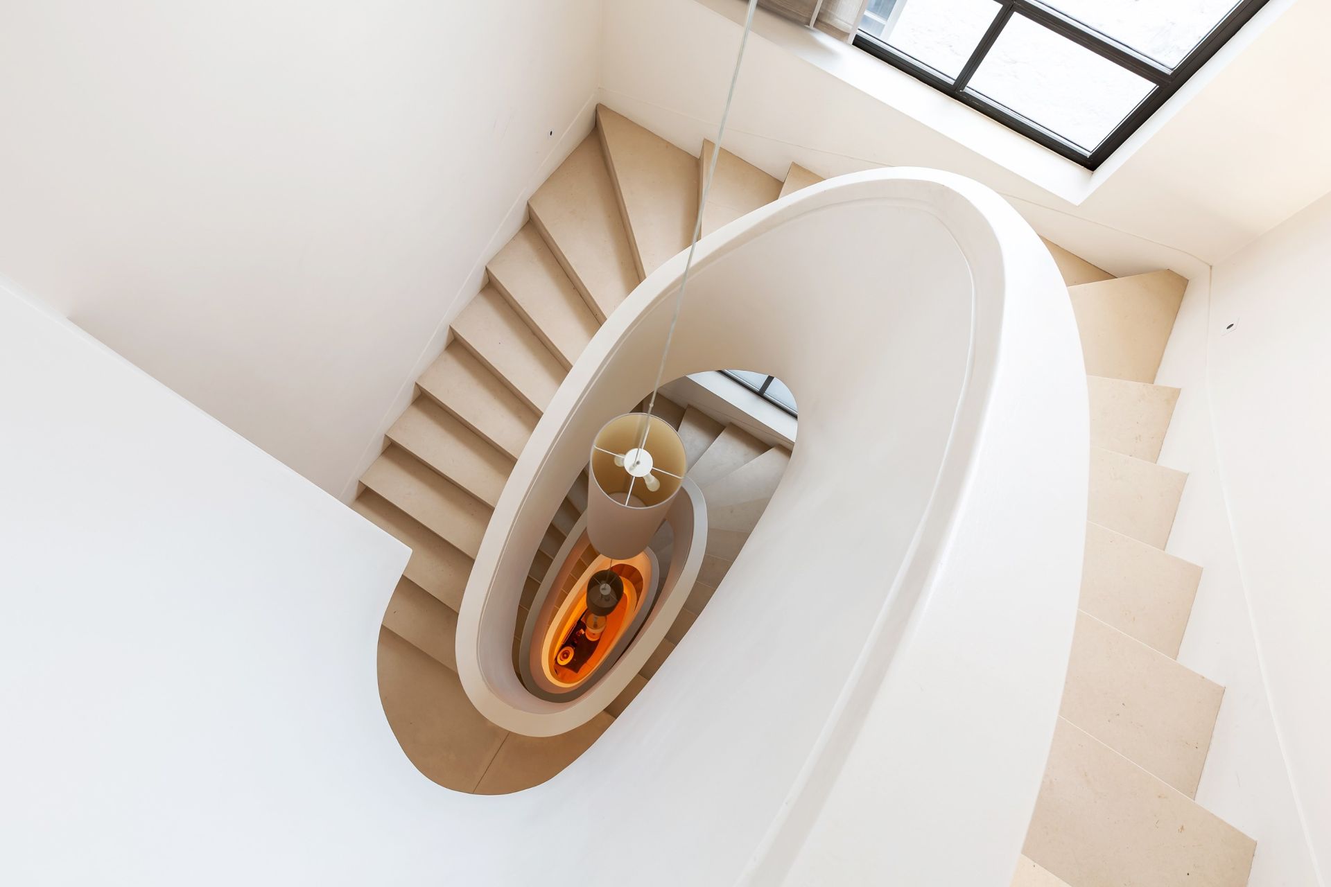 maison de ville 8 Pièces en vente sur PARIS (75006)