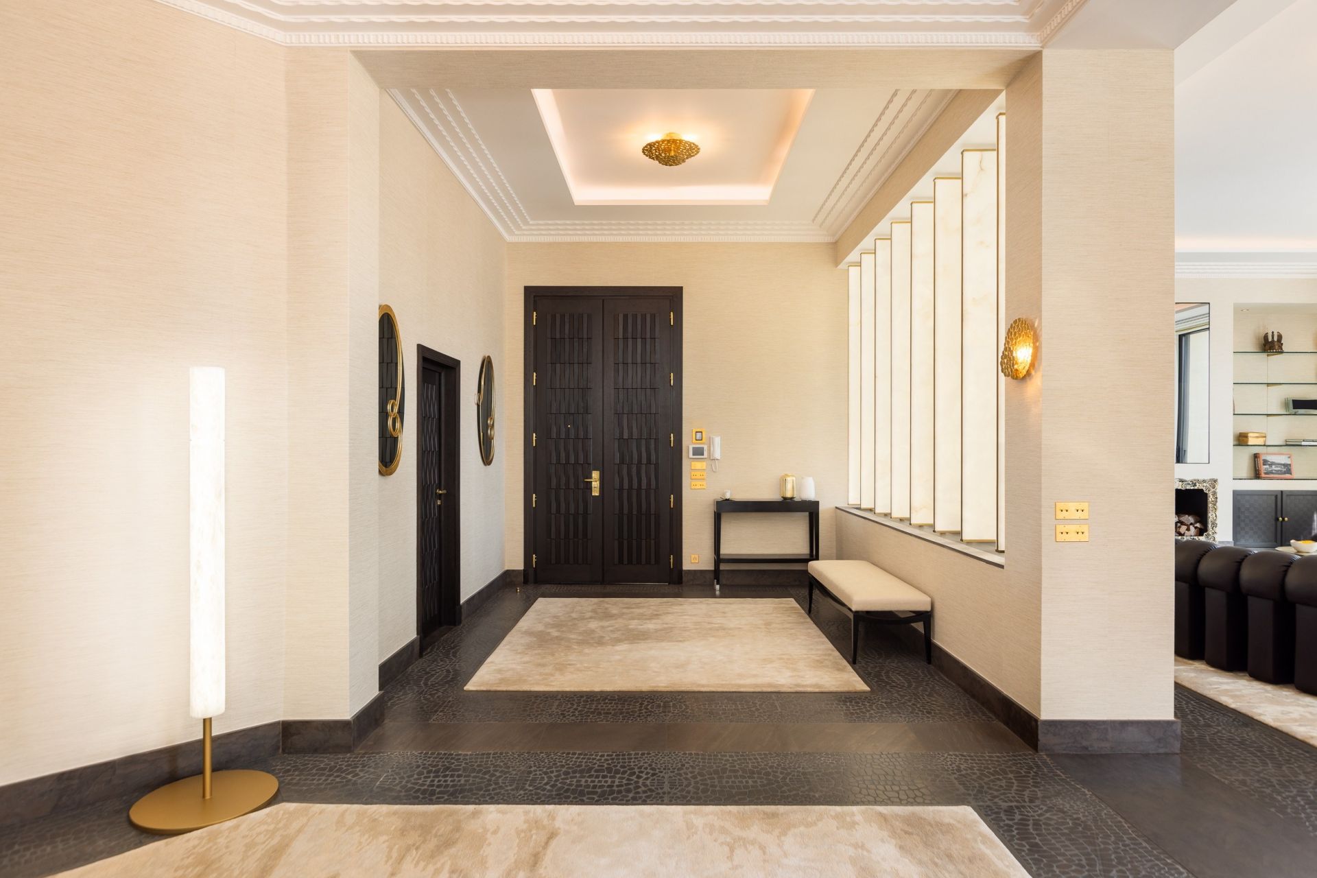 apartment 7 Rooms for sale on PARIS (75016)