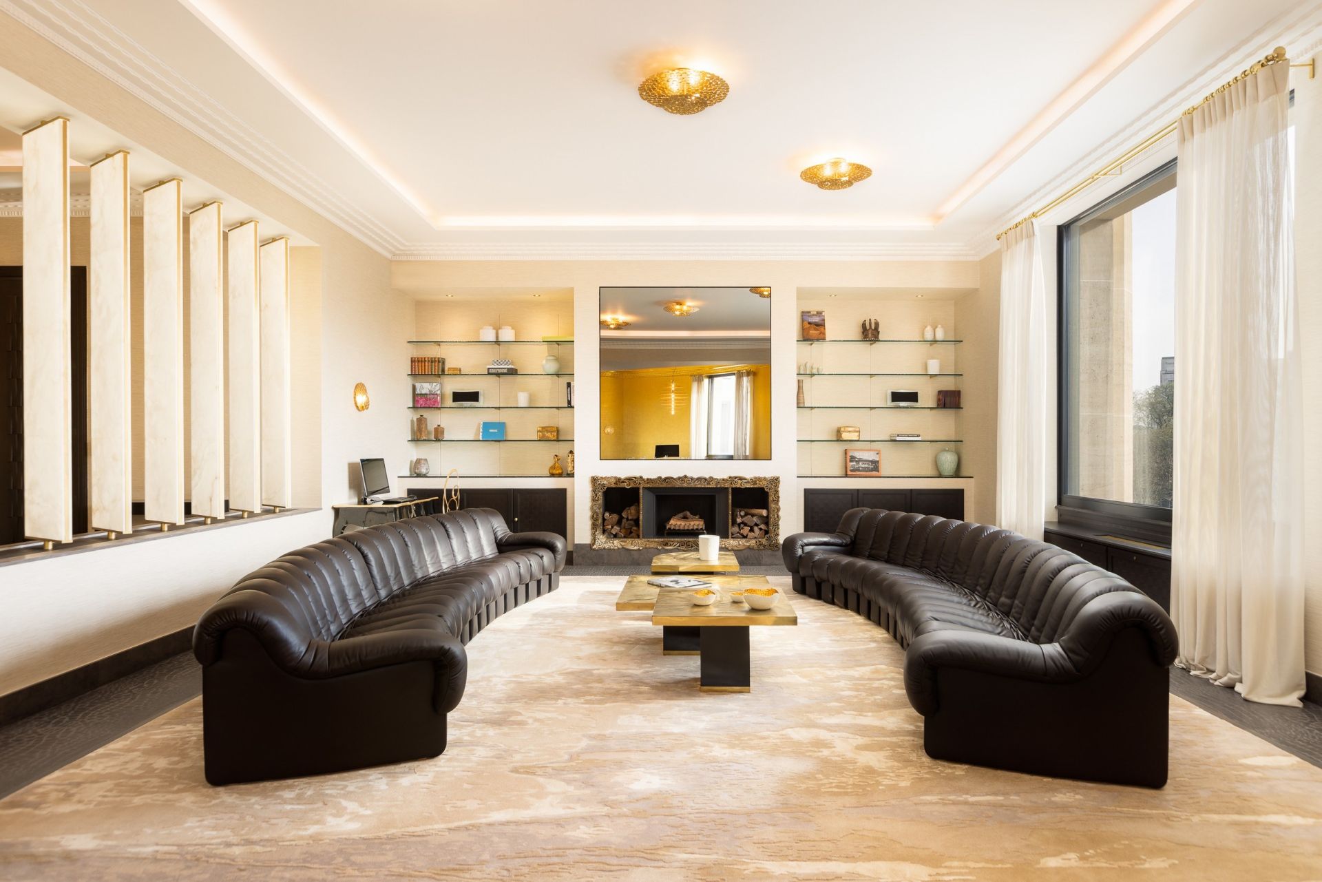 apartment 7 Rooms for sale on PARIS (75016)