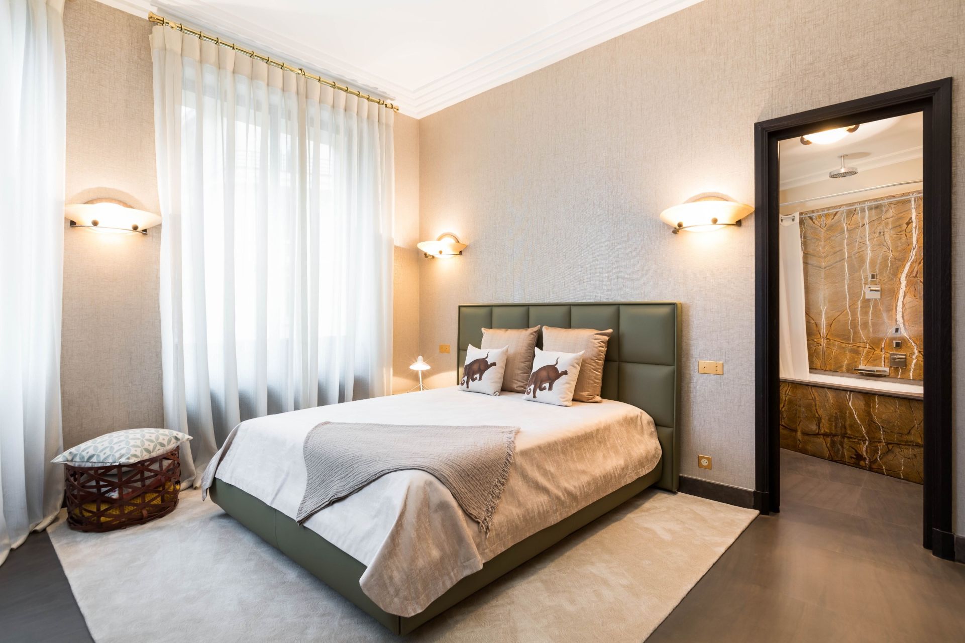 appartement 7 Pièces en vente sur PARIS (75016)