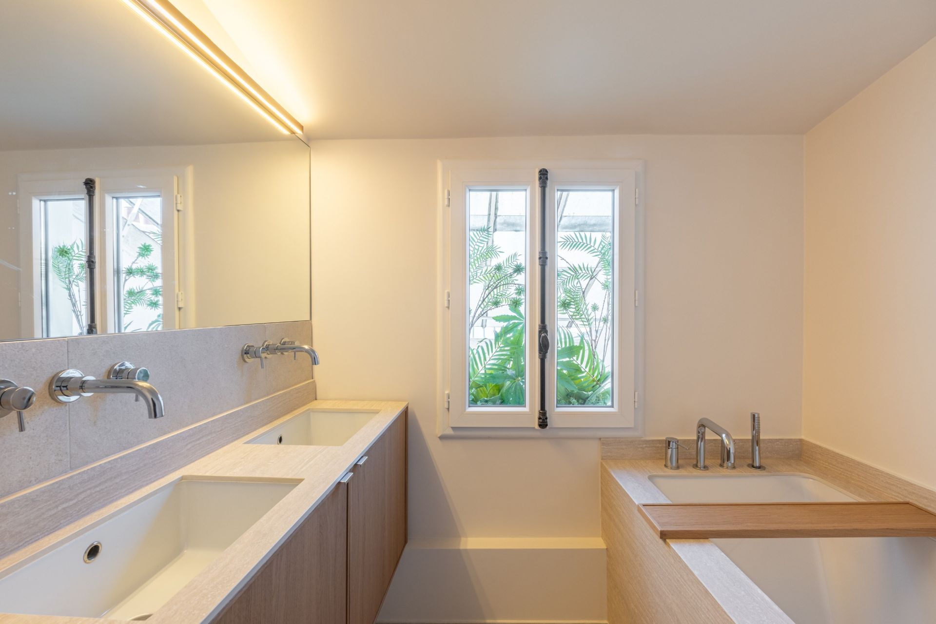 apartment 4 Rooms for sale on PARIS (75003)