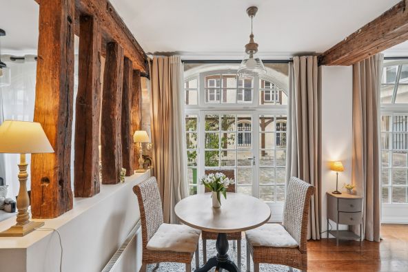 Sale Apartment Paris 4 2&nbsp;Rooms 39&nbsp;m²