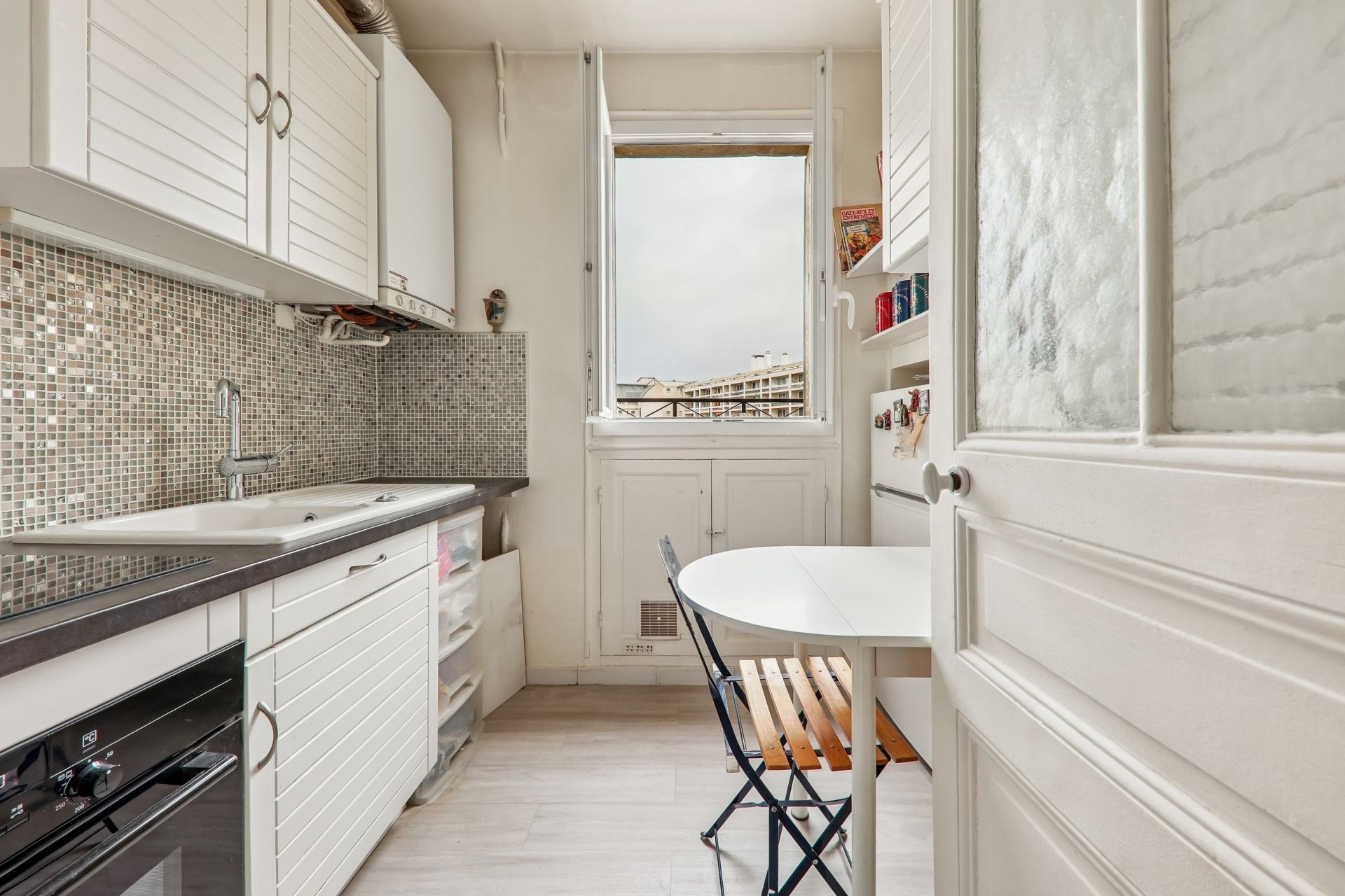 apartment 2 Rooms for sale on PARIS (75015)