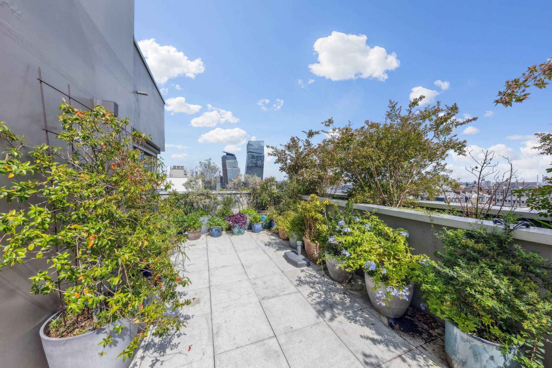 apartment 5 Rooms for sale on PARIS (75013)