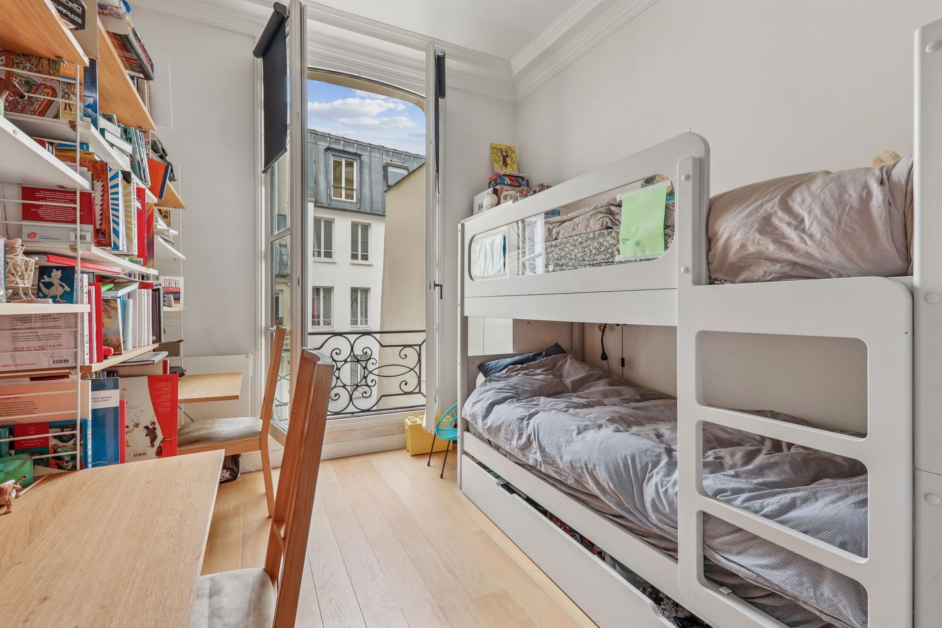 apartment 3 Rooms for sale on PARIS (75006)