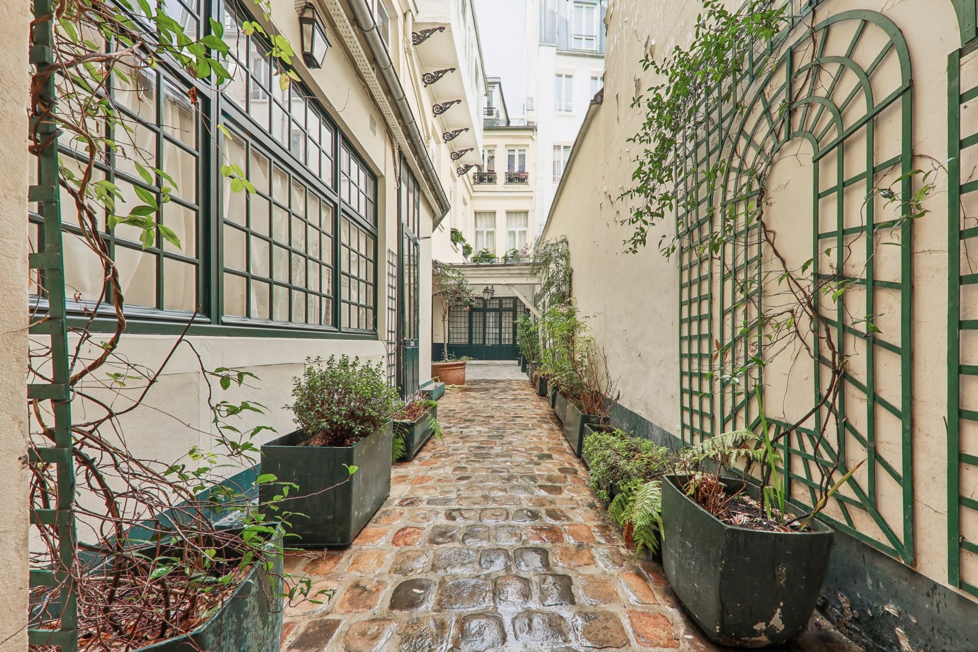apartment 3 Rooms for sale on PARIS (75006)