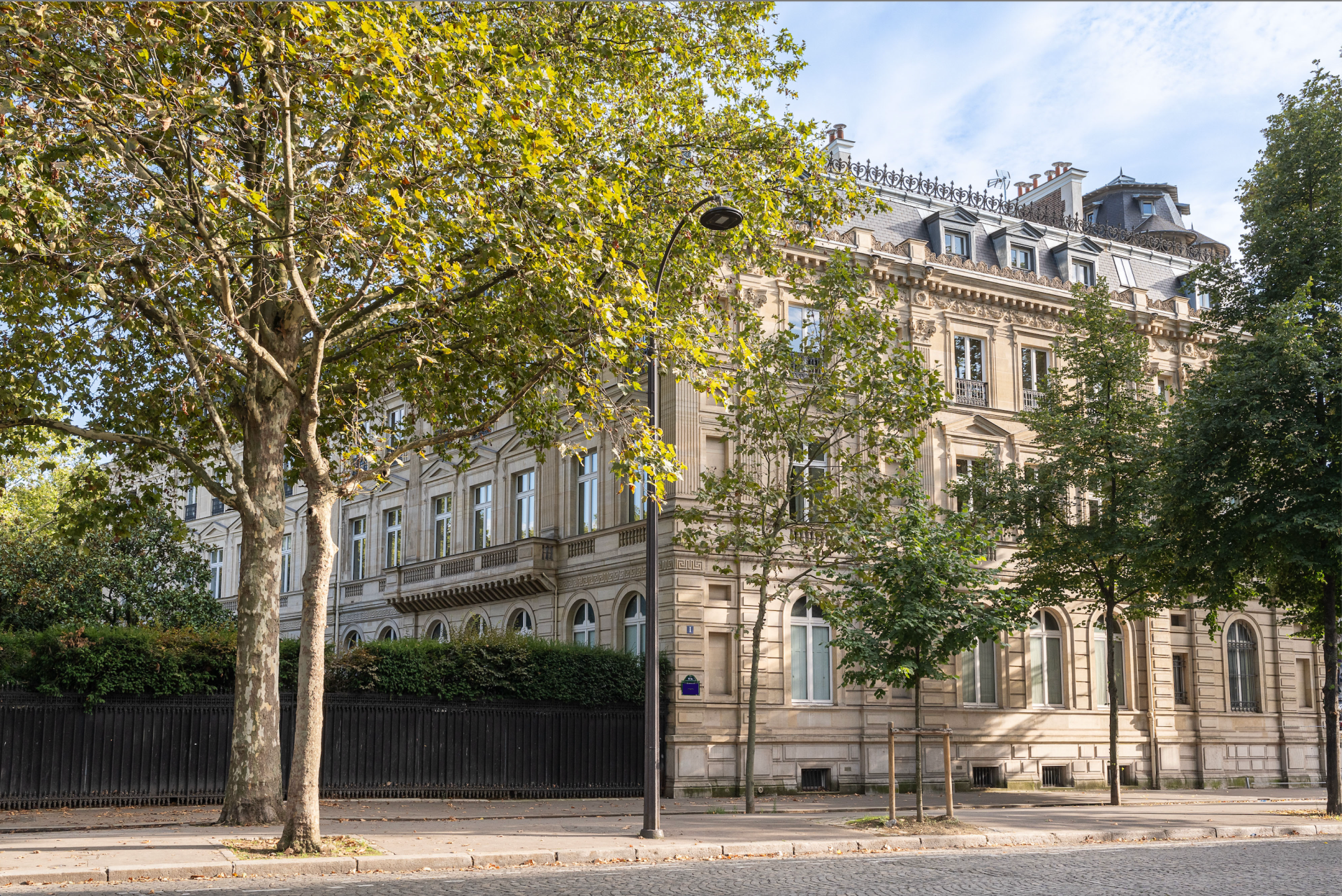 apartment 4 Rooms for sale on PARIS (75016)