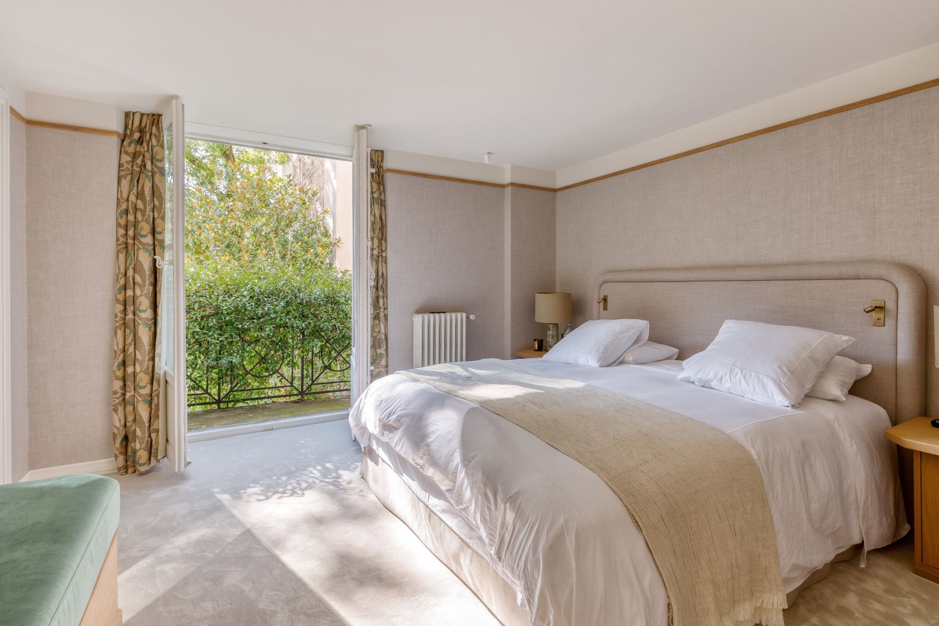 appartement 7 Pièces en vente sur PARIS (75007)