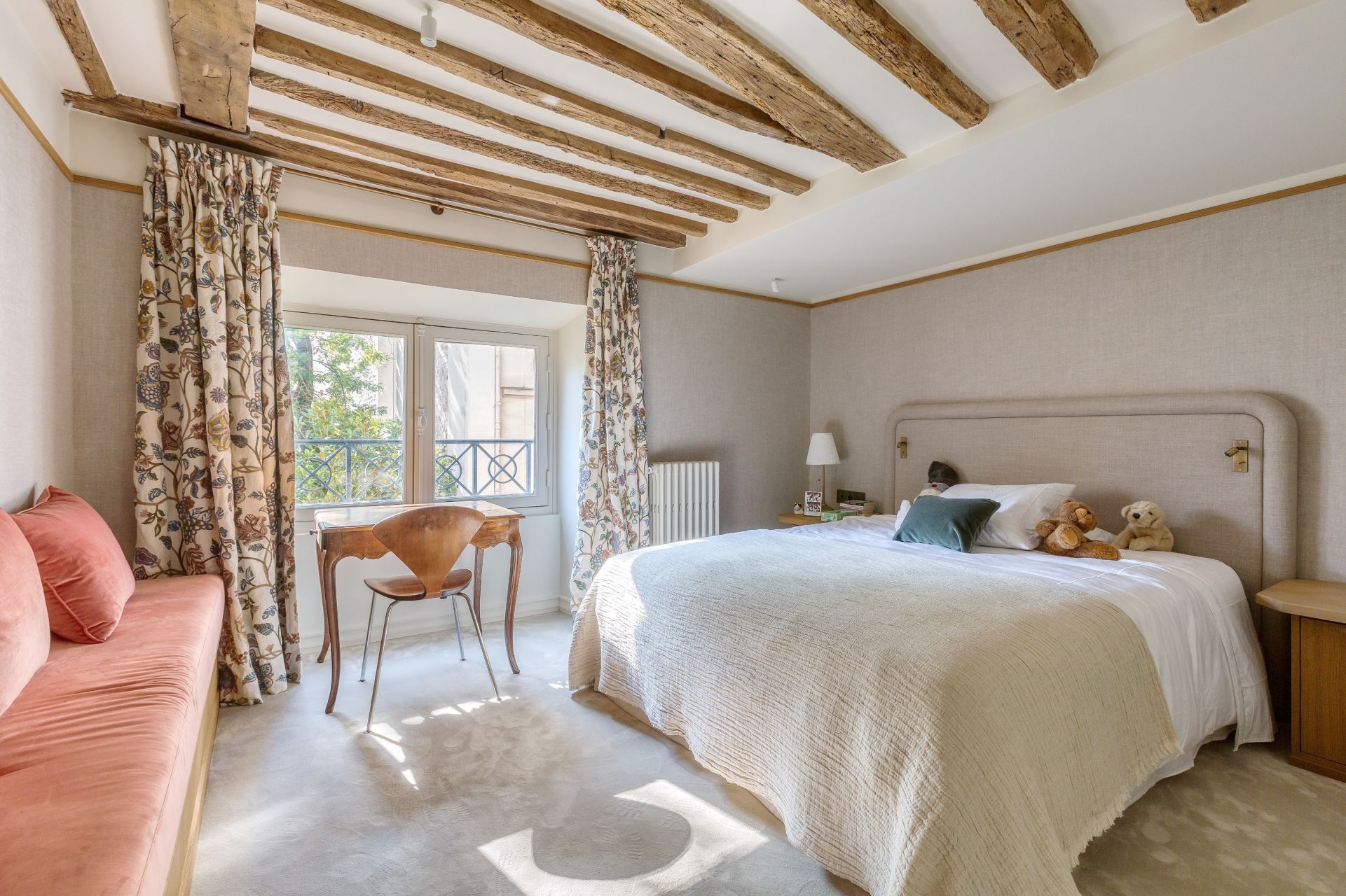 appartement 7 Pièces en vente sur PARIS (75007)