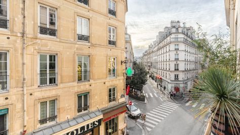 Vente Appartement Paris 9 6&nbsp;Pièces 155.65&nbsp;m²