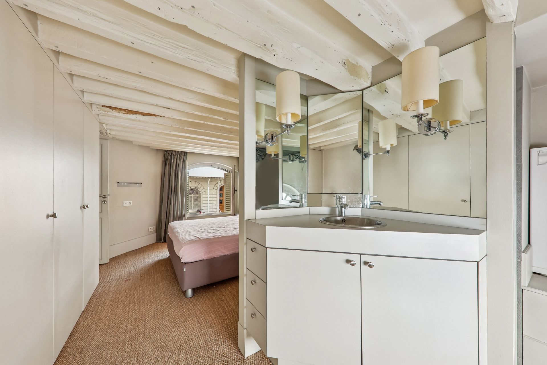 apartment 2 Rooms for rent on PARIS (75007)