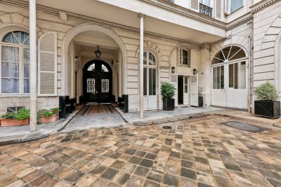 Rental Apartment Paris 7 2&nbsp;Rooms 50&nbsp;m²