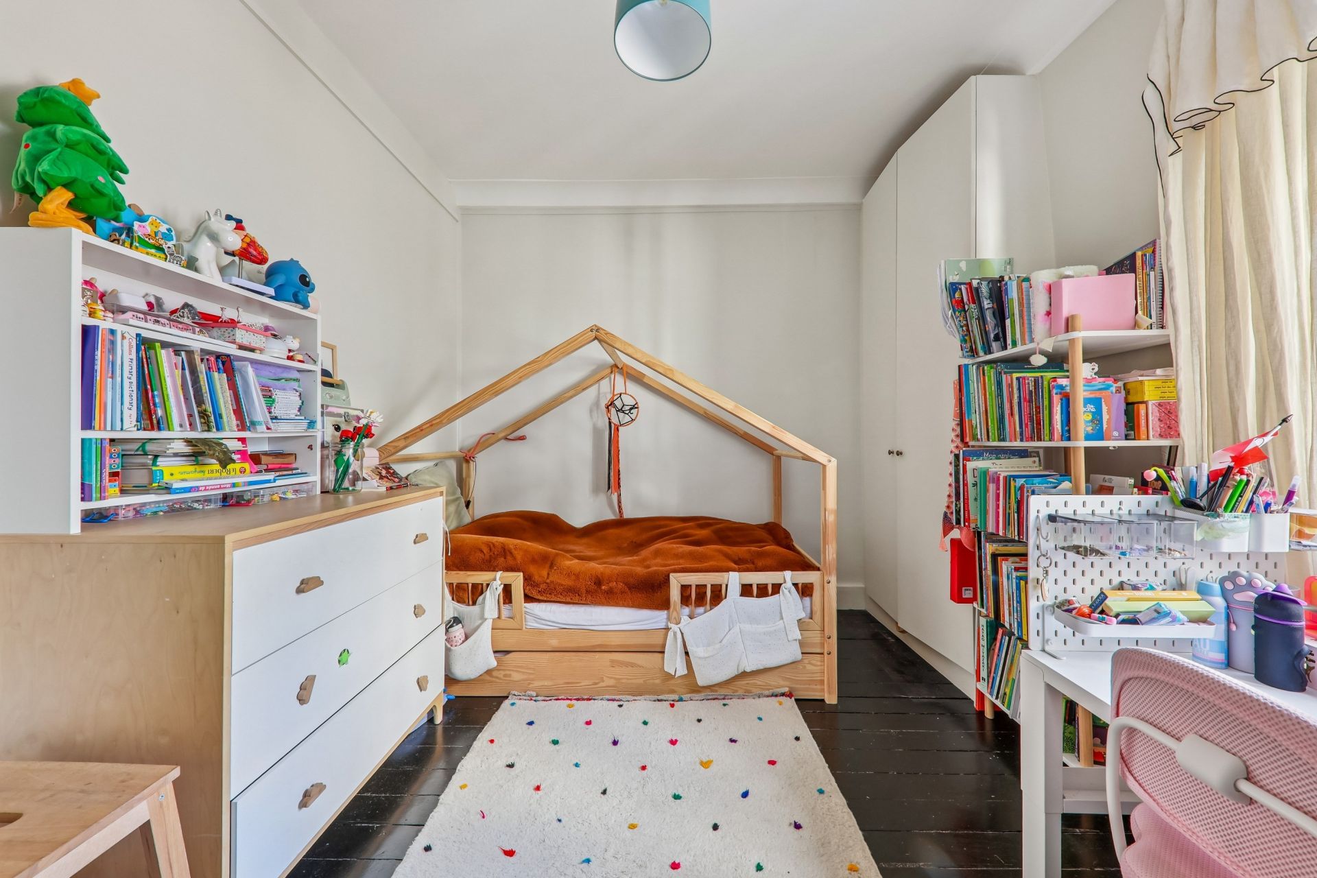 apartment 4 Rooms for sale on PARIS (75002)