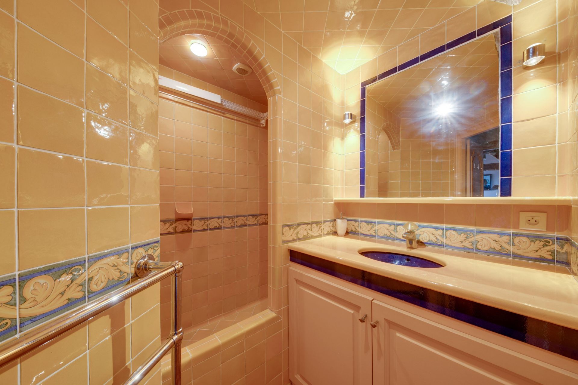 apartment 3 Rooms for sale on PARIS (75004)