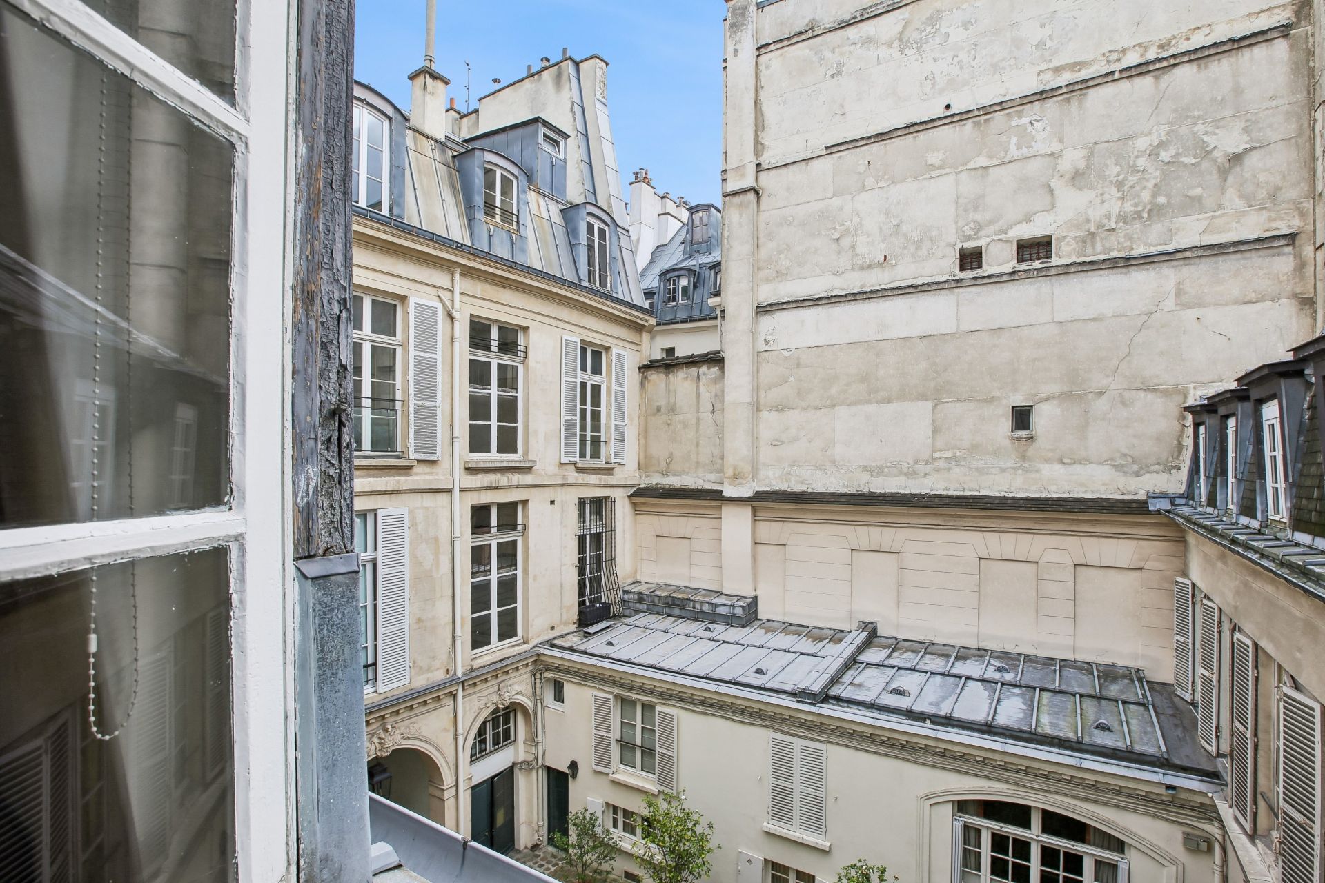 appartement 2 Pièces en vente sur PARIS (75007)