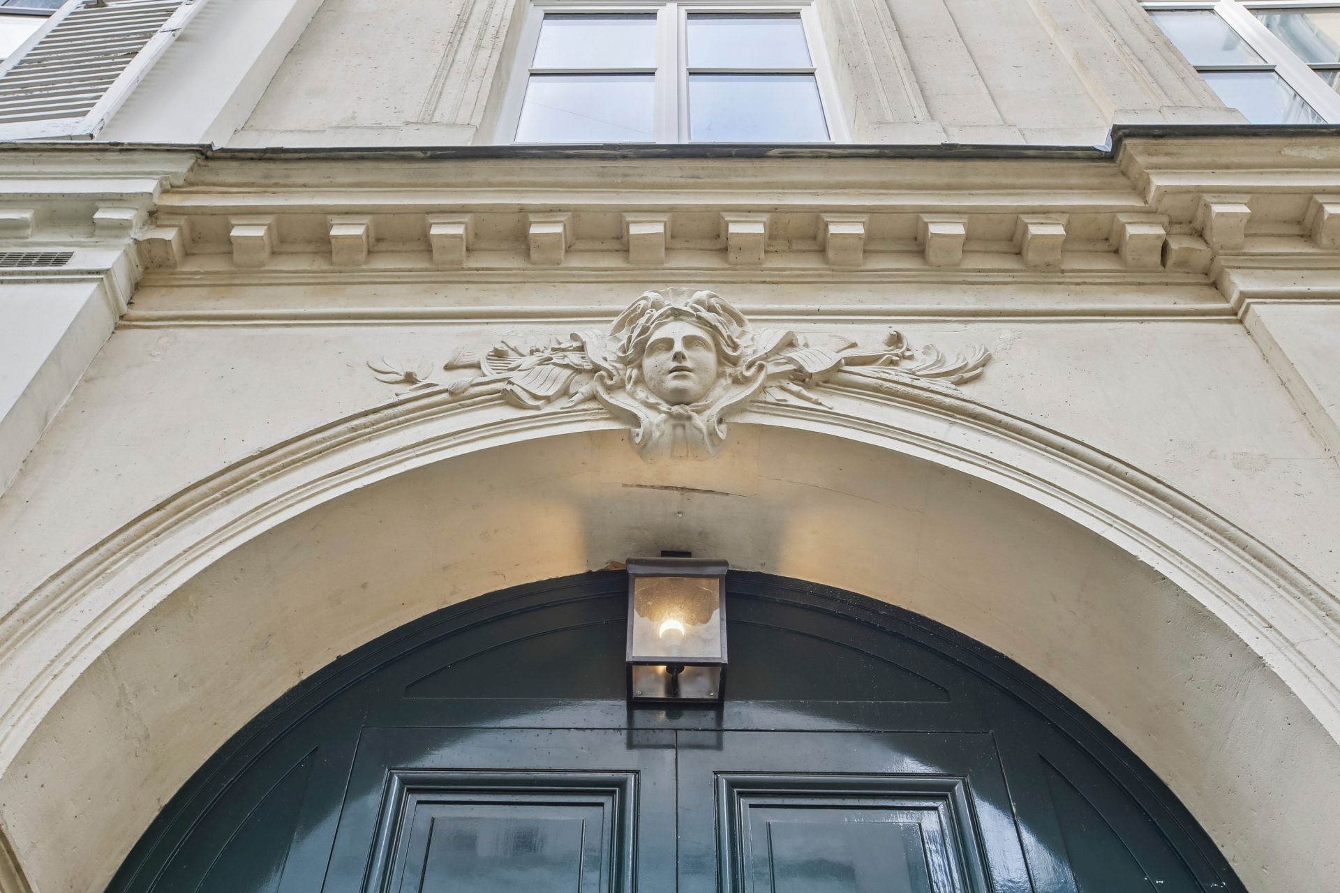 appartement 2 Pièces en vente sur PARIS (75007)