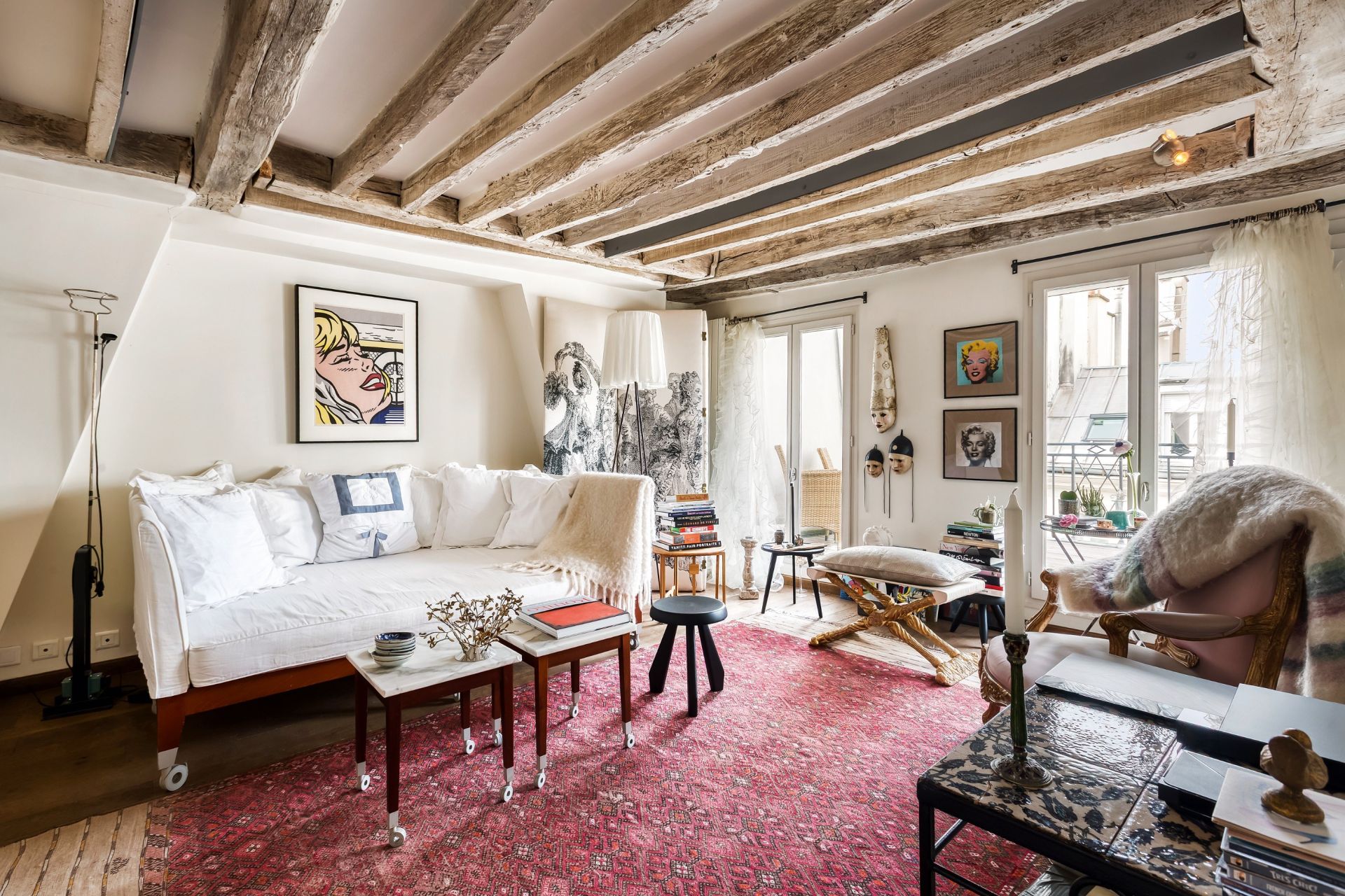 apartment 5 Rooms for sale on PARIS (75007)