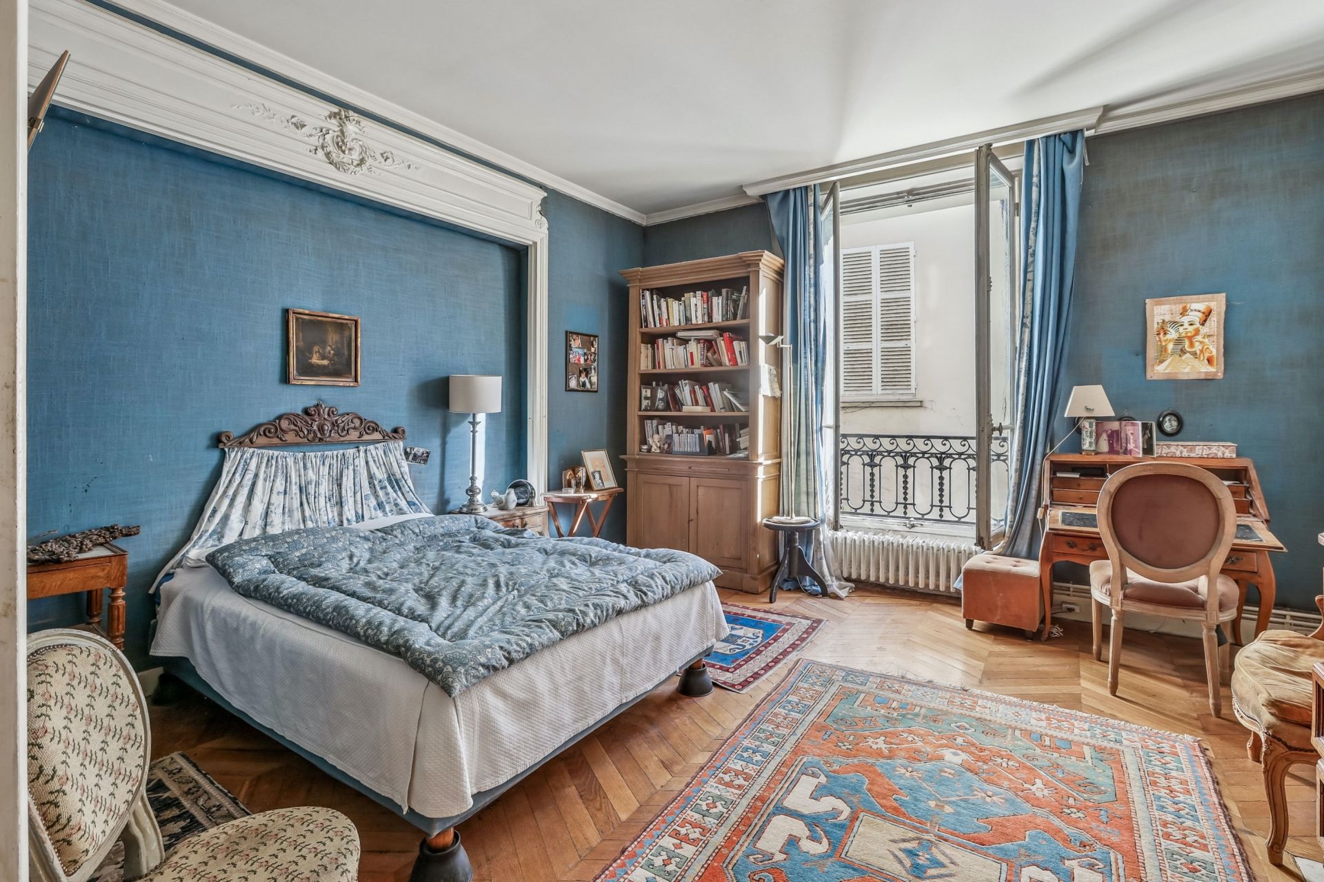 apartment 5 Rooms for sale on PARIS (75007)