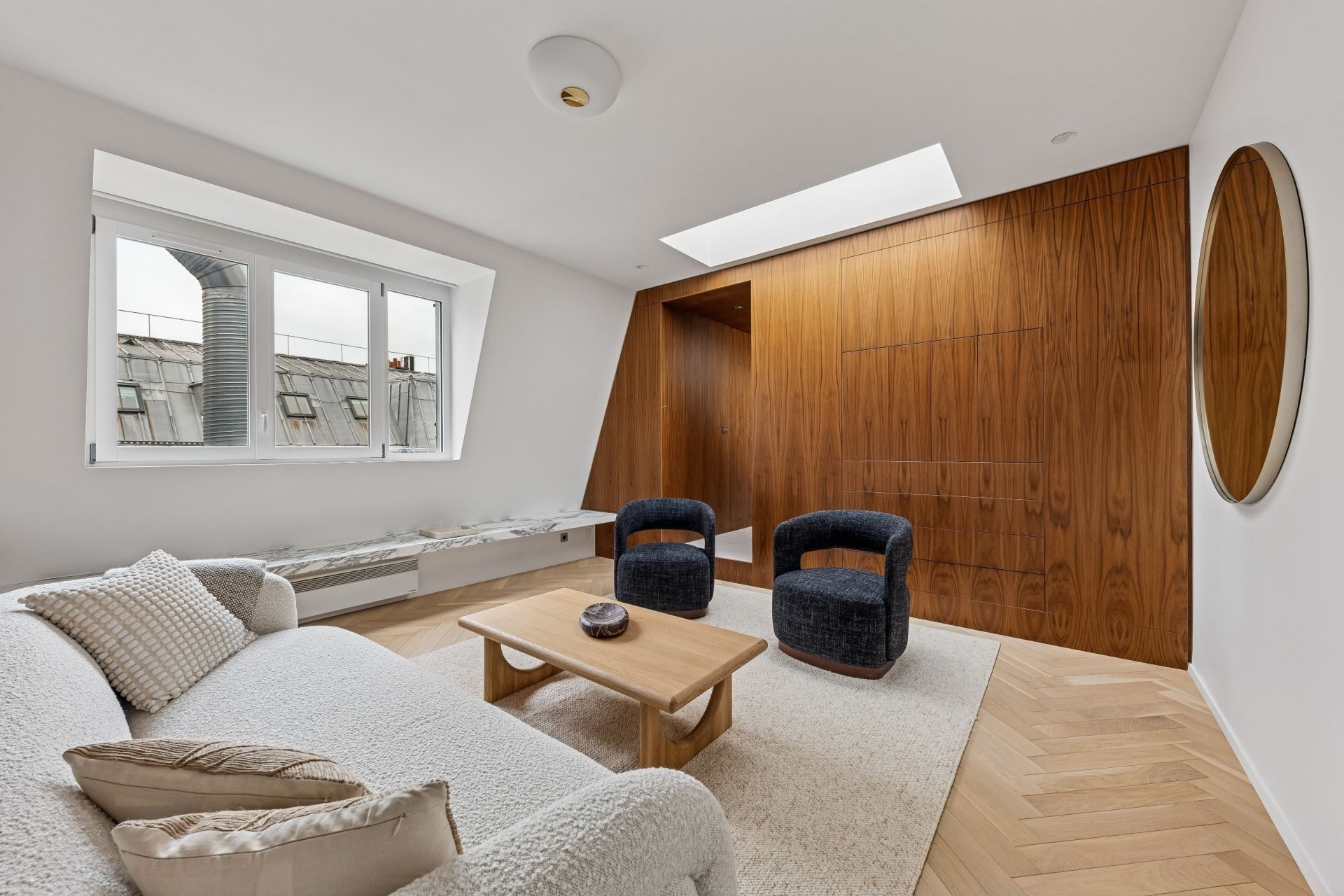 apartment 3 Rooms for sale on PARIS (75008)