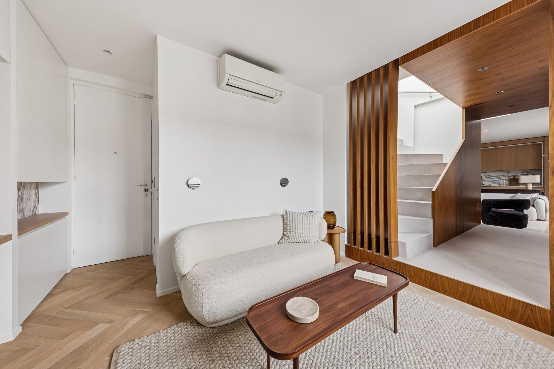 apartment 3 Rooms for sale on PARIS (75008)