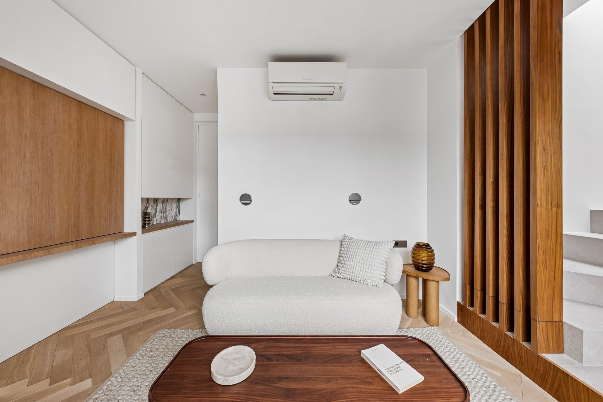 apartment 3 Rooms for sale on PARIS (75008)