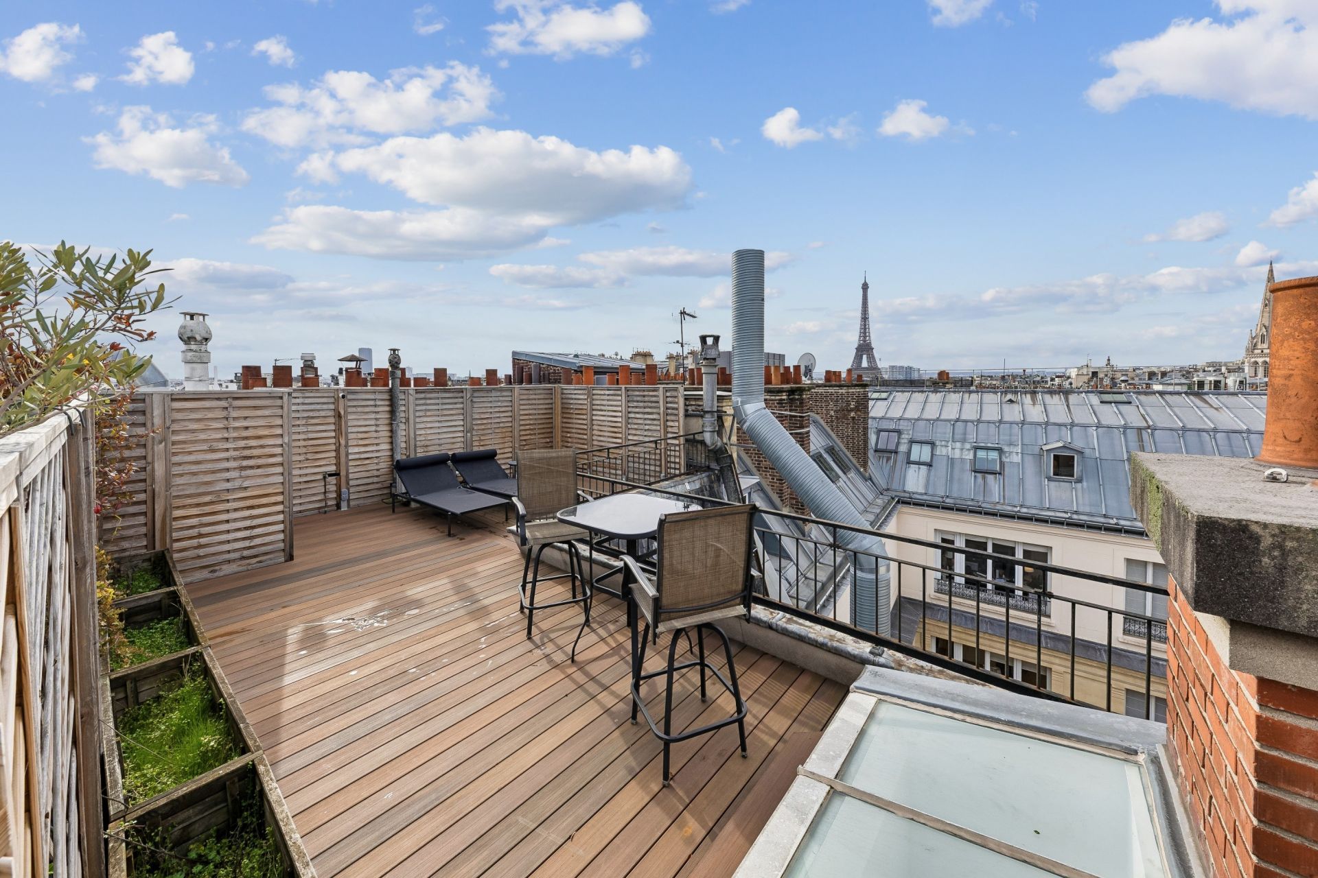 apartment 3 Rooms for sale on PARIS (75008)