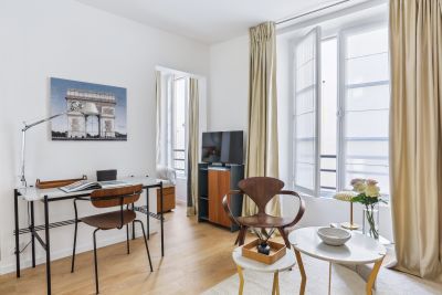 Location Appartement Paris 8 2&nbsp;Pièces 28&nbsp;m²
