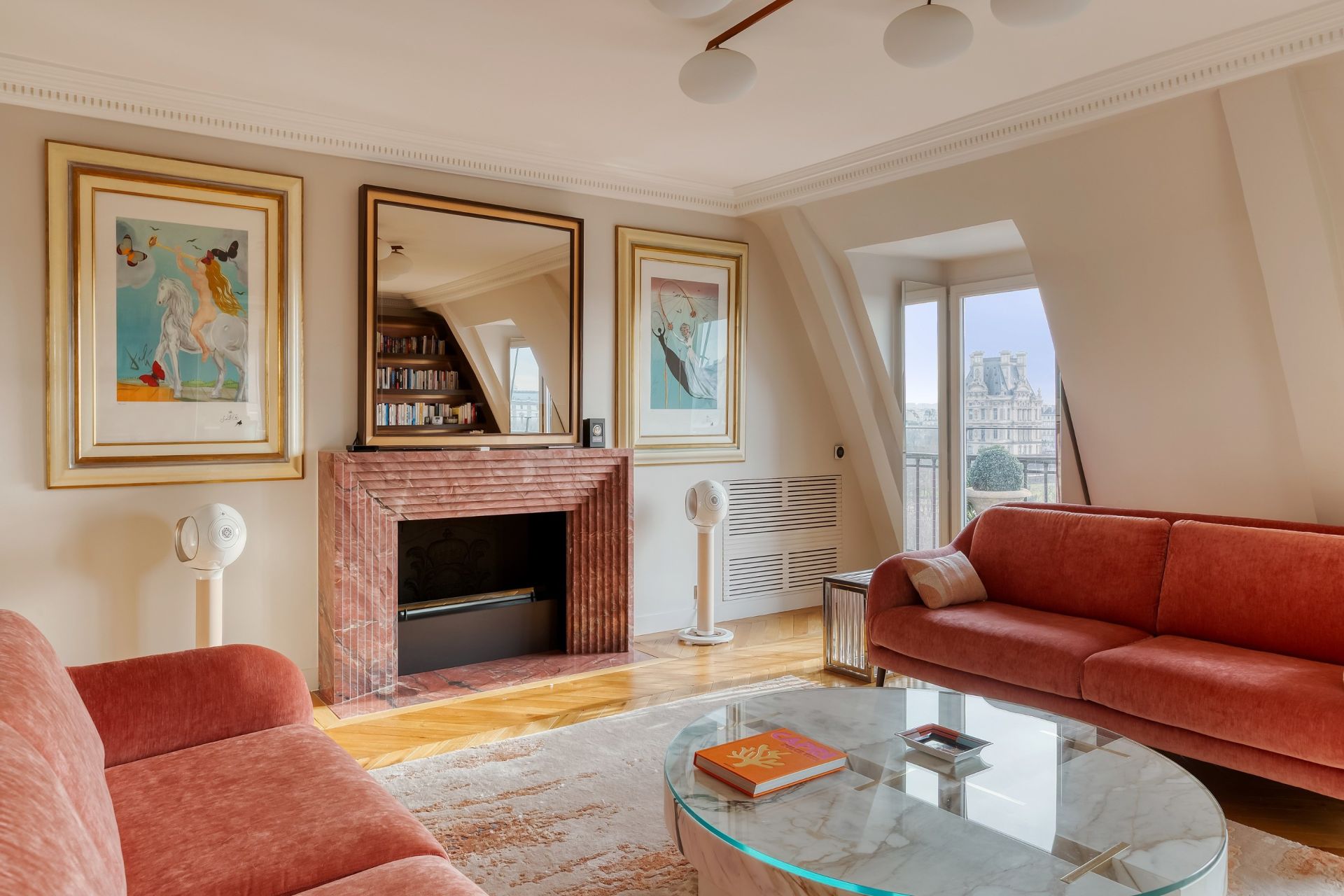 apartment 4 Rooms for sale on PARIS (75001)