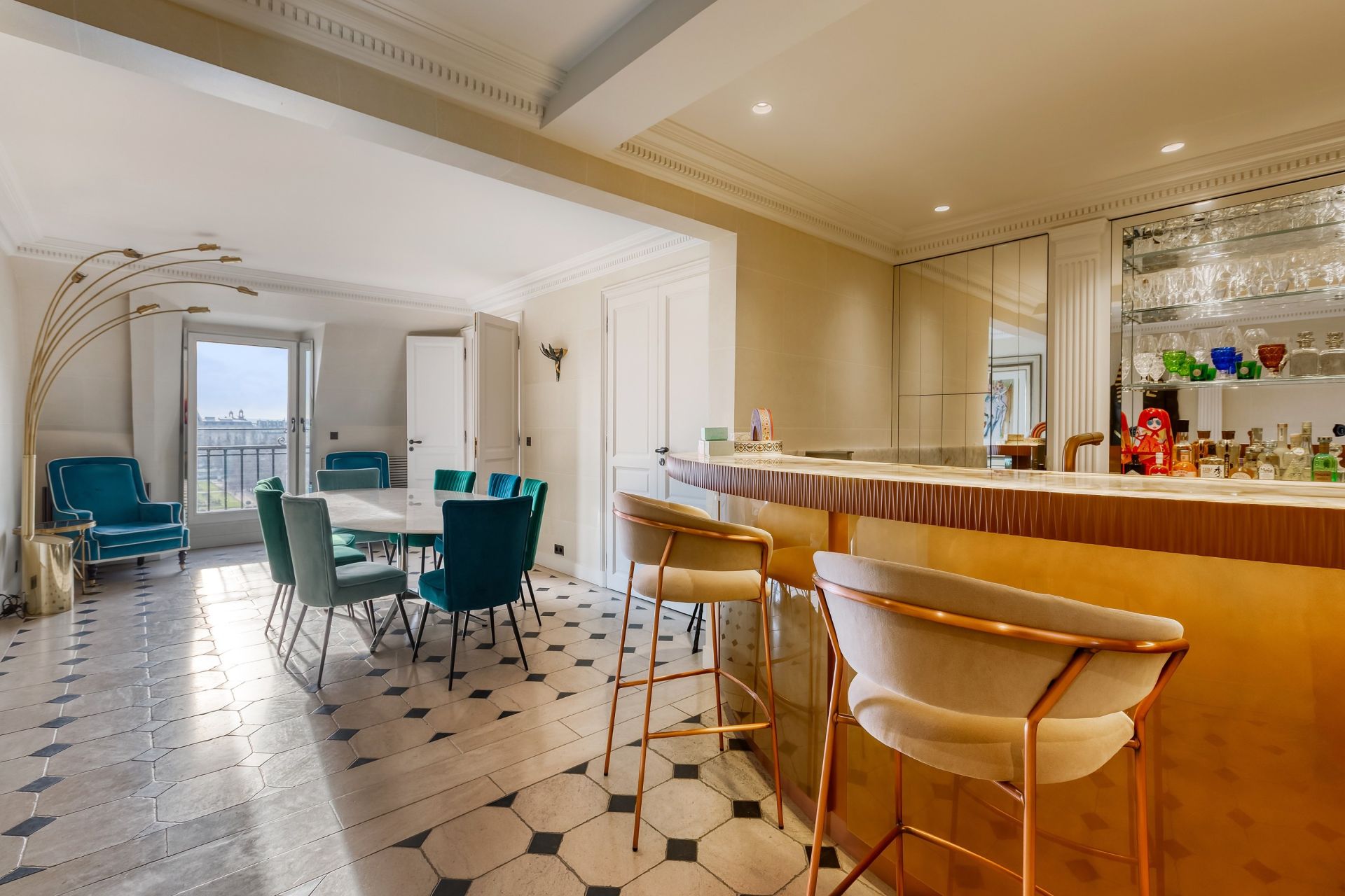 apartment 4 Rooms for sale on PARIS (75001)