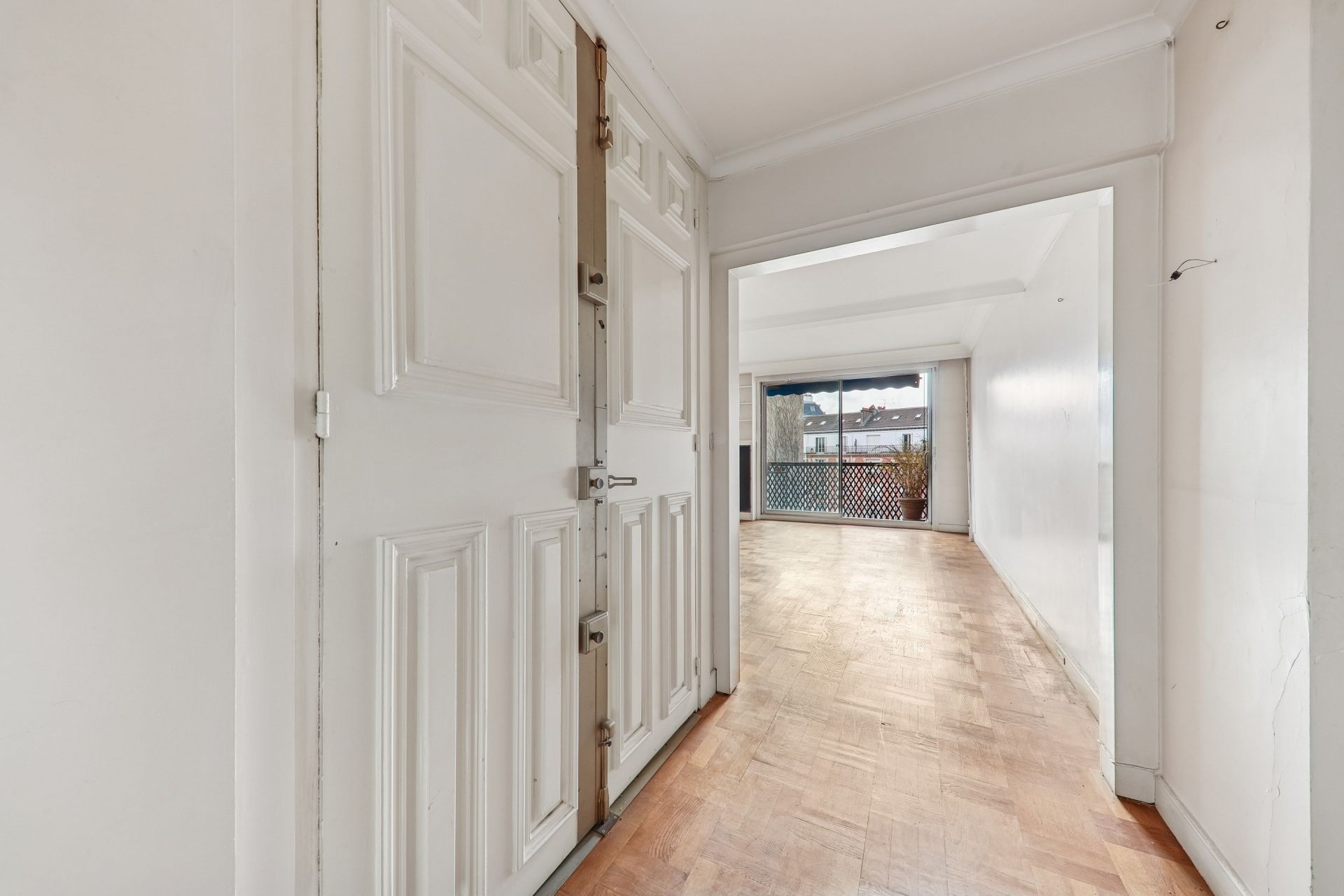appartement 2 Pièces en vente sur PARIS (75116)