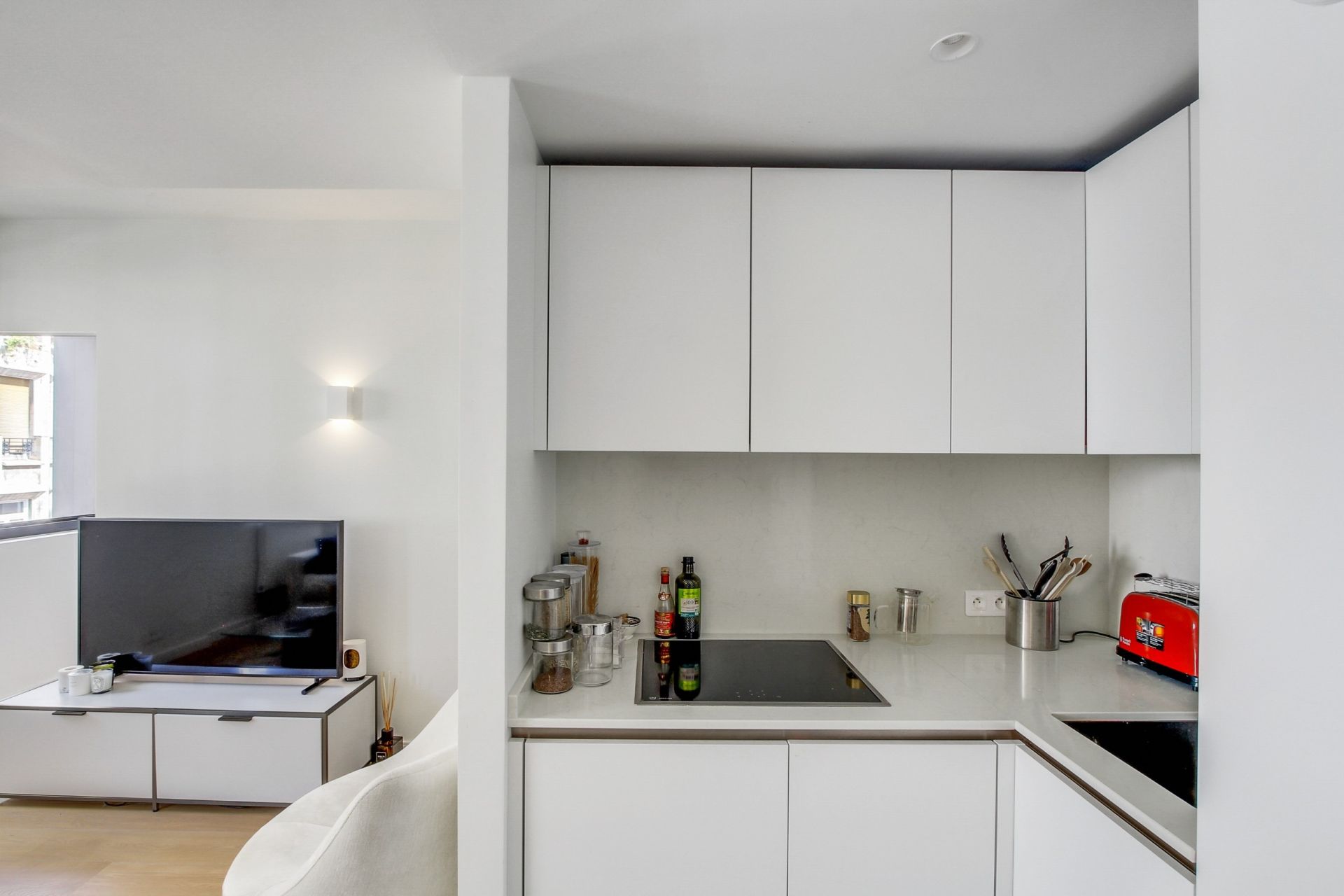 apartment 2 Rooms for rent on PARIS (75007)