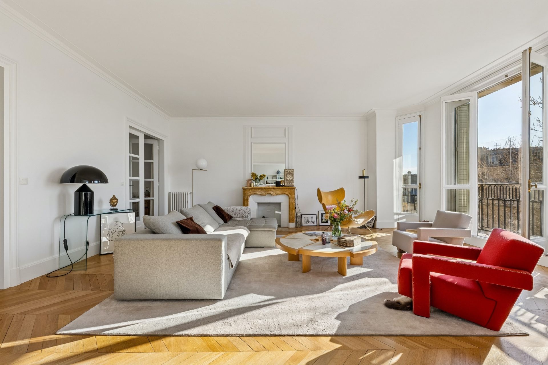 apartment 5 Rooms for sale on PARIS (75007)