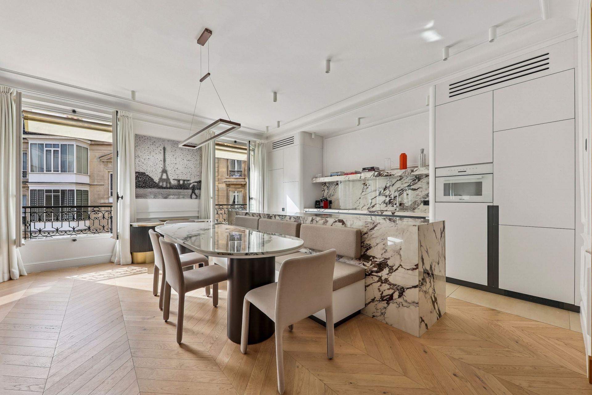 appartement 4 Pièces en location sur PARIS (75008)