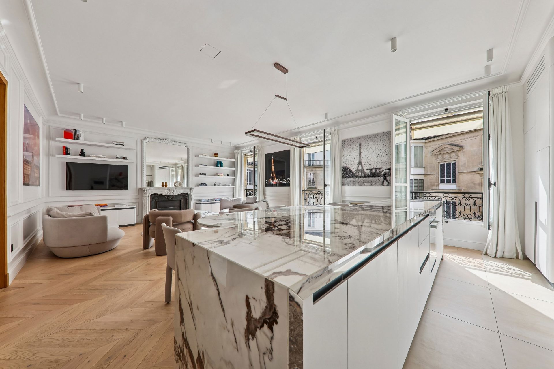 appartement 4 Pièces en location sur PARIS (75008)