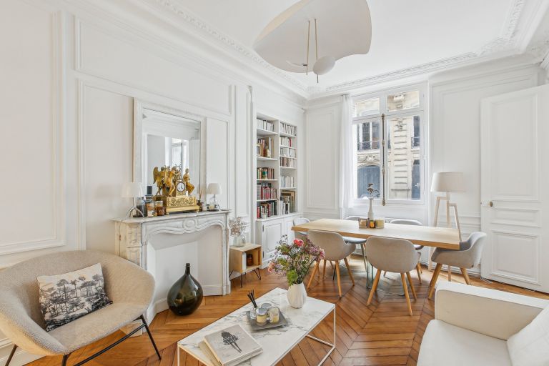 appartement 5 Pièces en vente sur PARIS (75007)