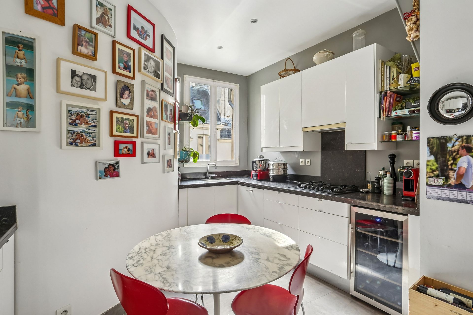 apartment 4 Rooms for sale on PARIS (75016)