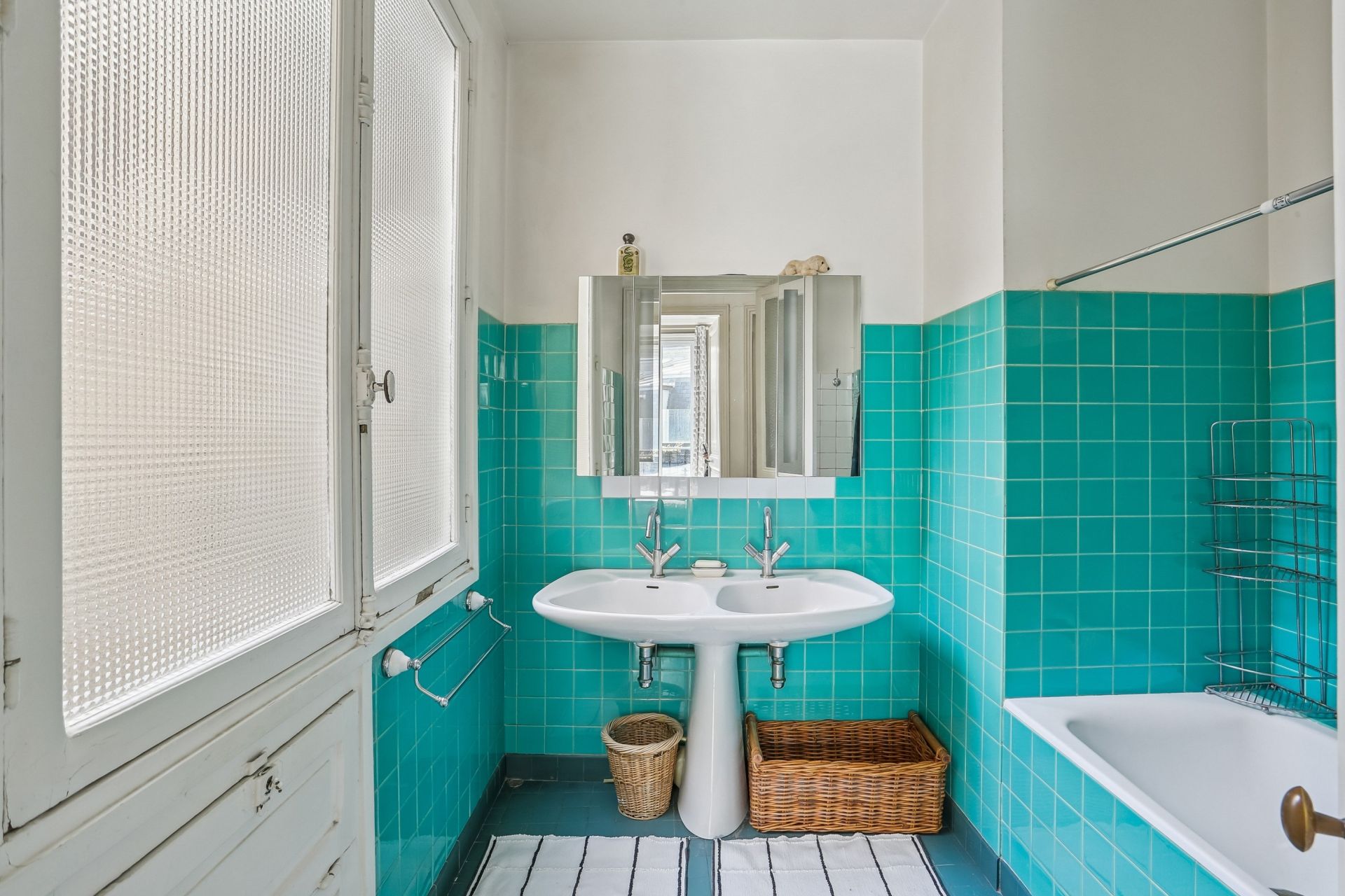 apartment 4 Rooms for sale on PARIS (75016)