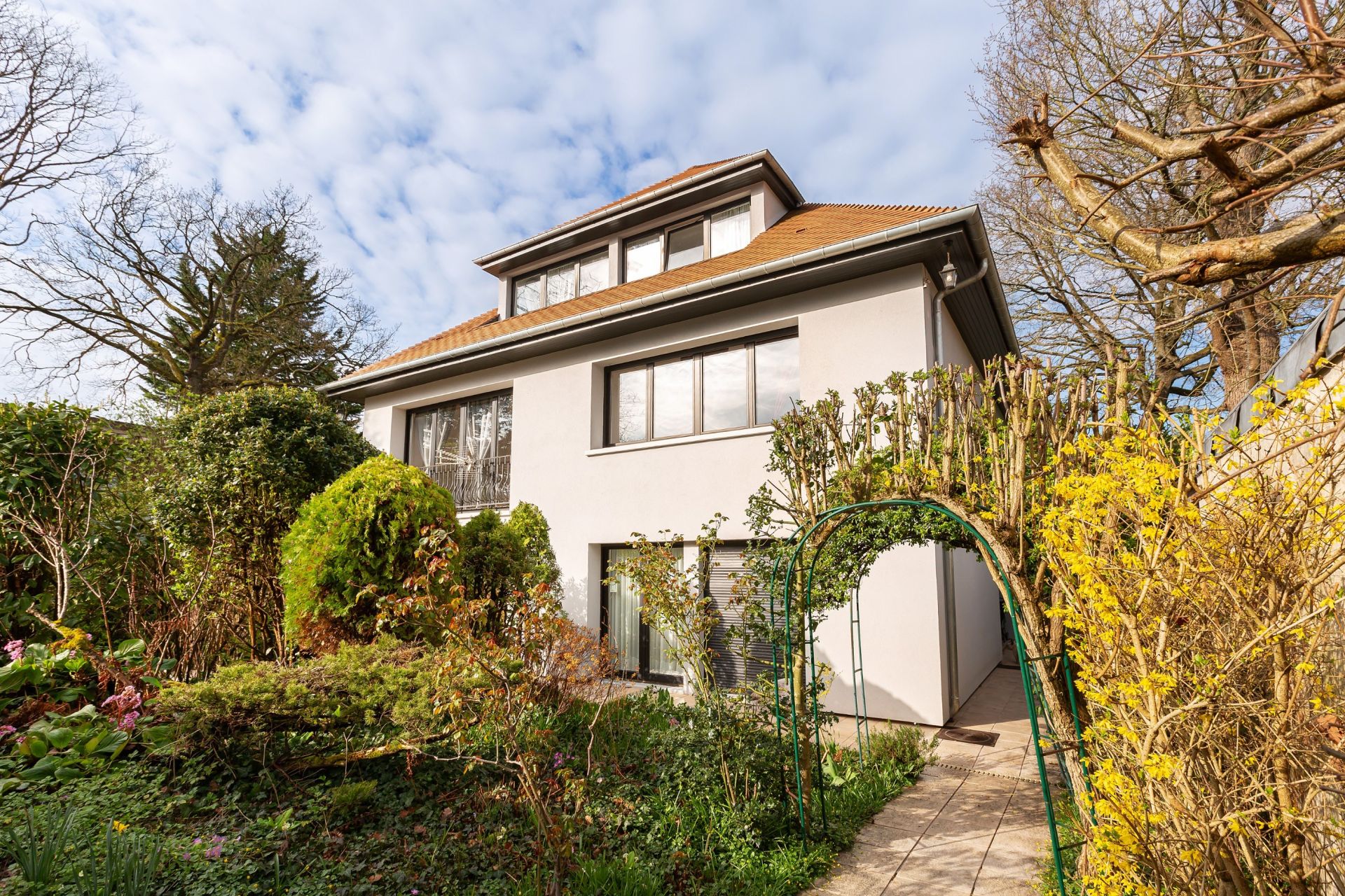 maison 10 Pièces en vente sur LA CELLE ST CLOUD (78170)