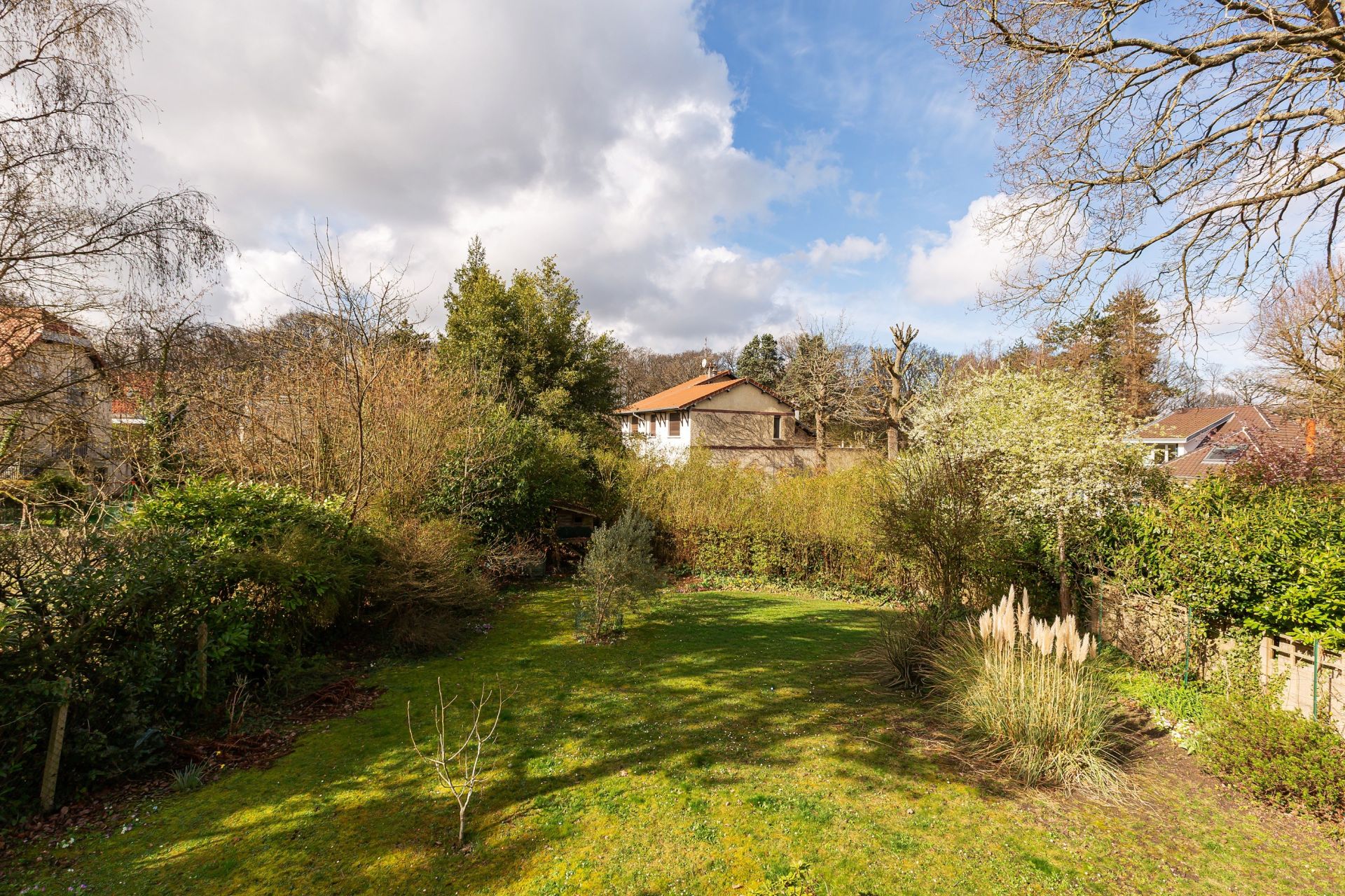 maison 10 Pièces en vente sur LA CELLE ST CLOUD (78170)