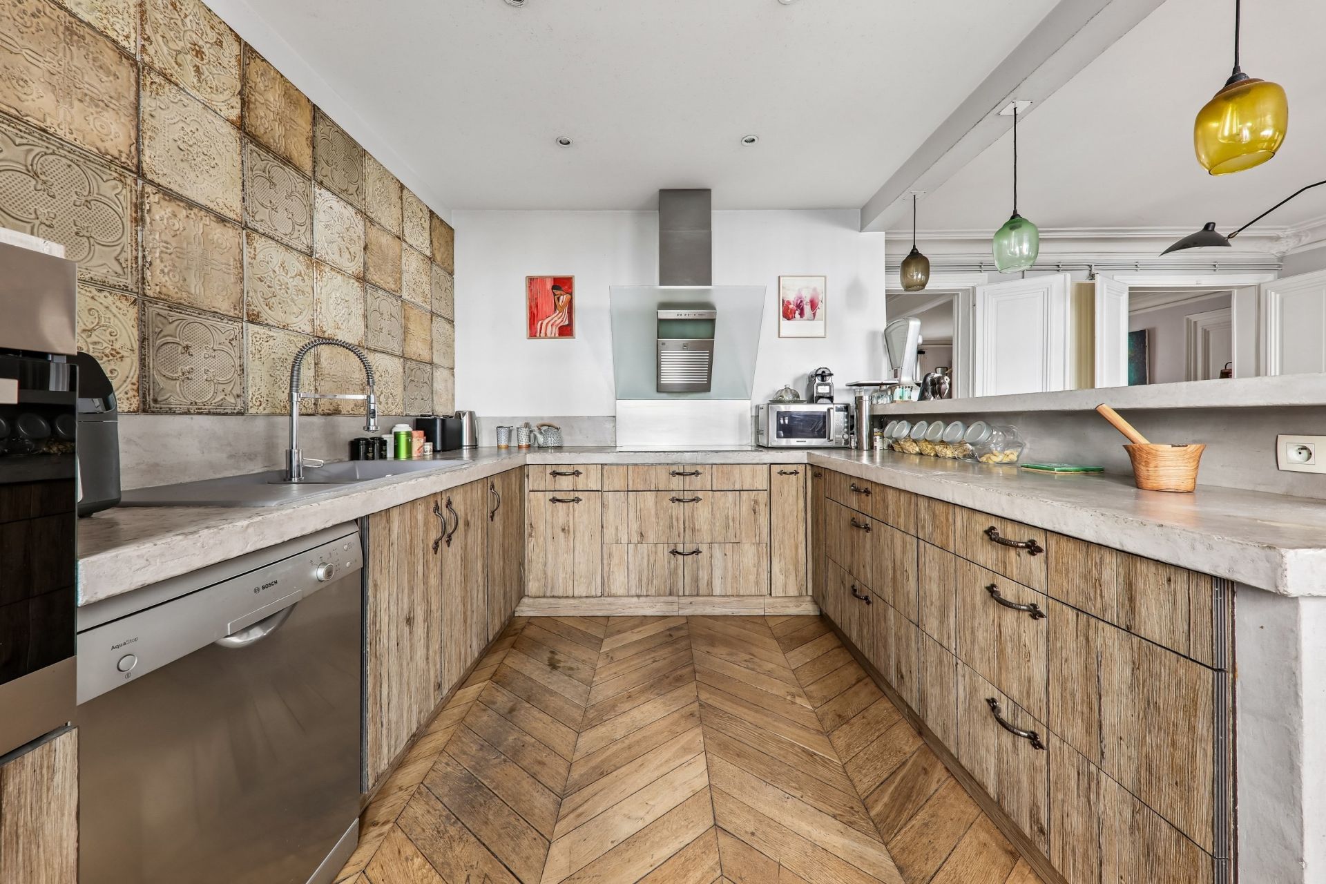 apartment 5 Rooms for sale on PARIS (75009)