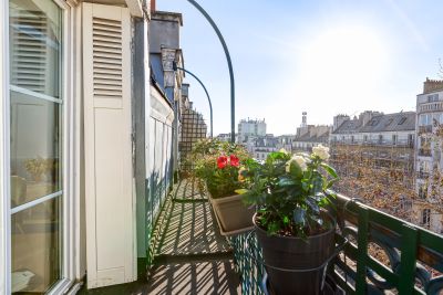 Sale Apartment Paris 10 2&nbsp;Rooms 75&nbsp;m²
