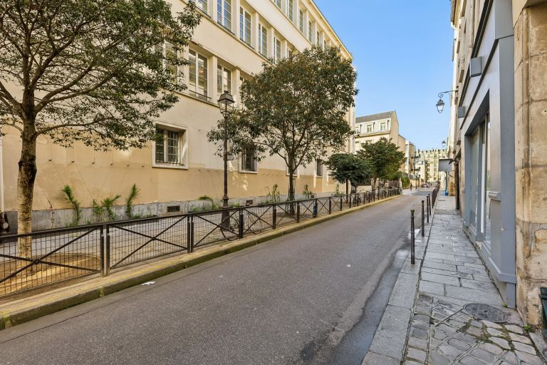apartment 2 Rooms for sale on PARIS (75003)
