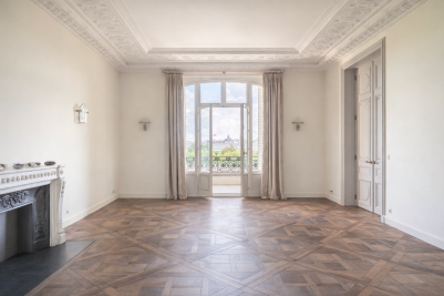 Vente Appartement Paris 7 10&nbsp;Pièces 384&nbsp;m²