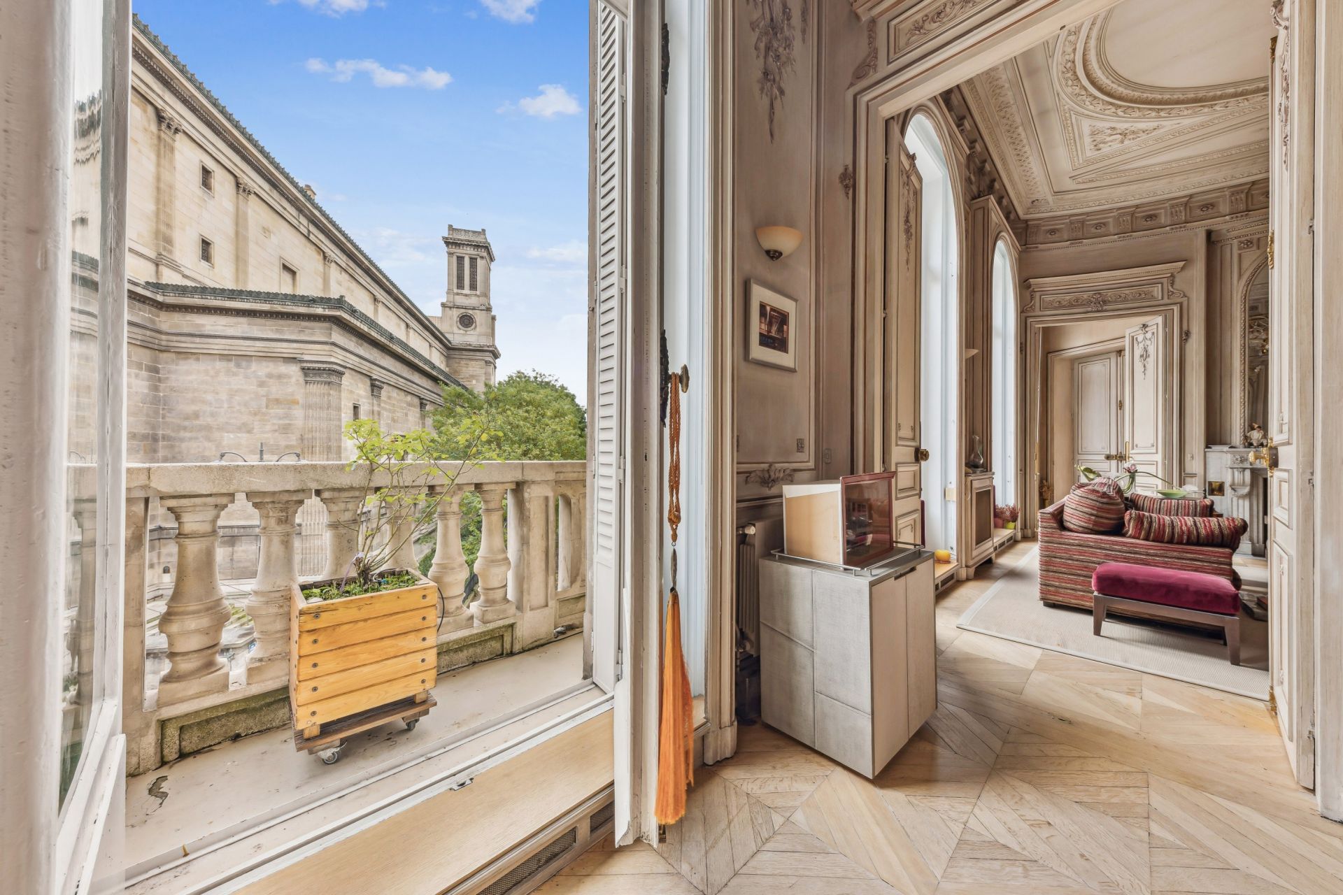 appartement 6 Pièces en location sur PARIS (75010)