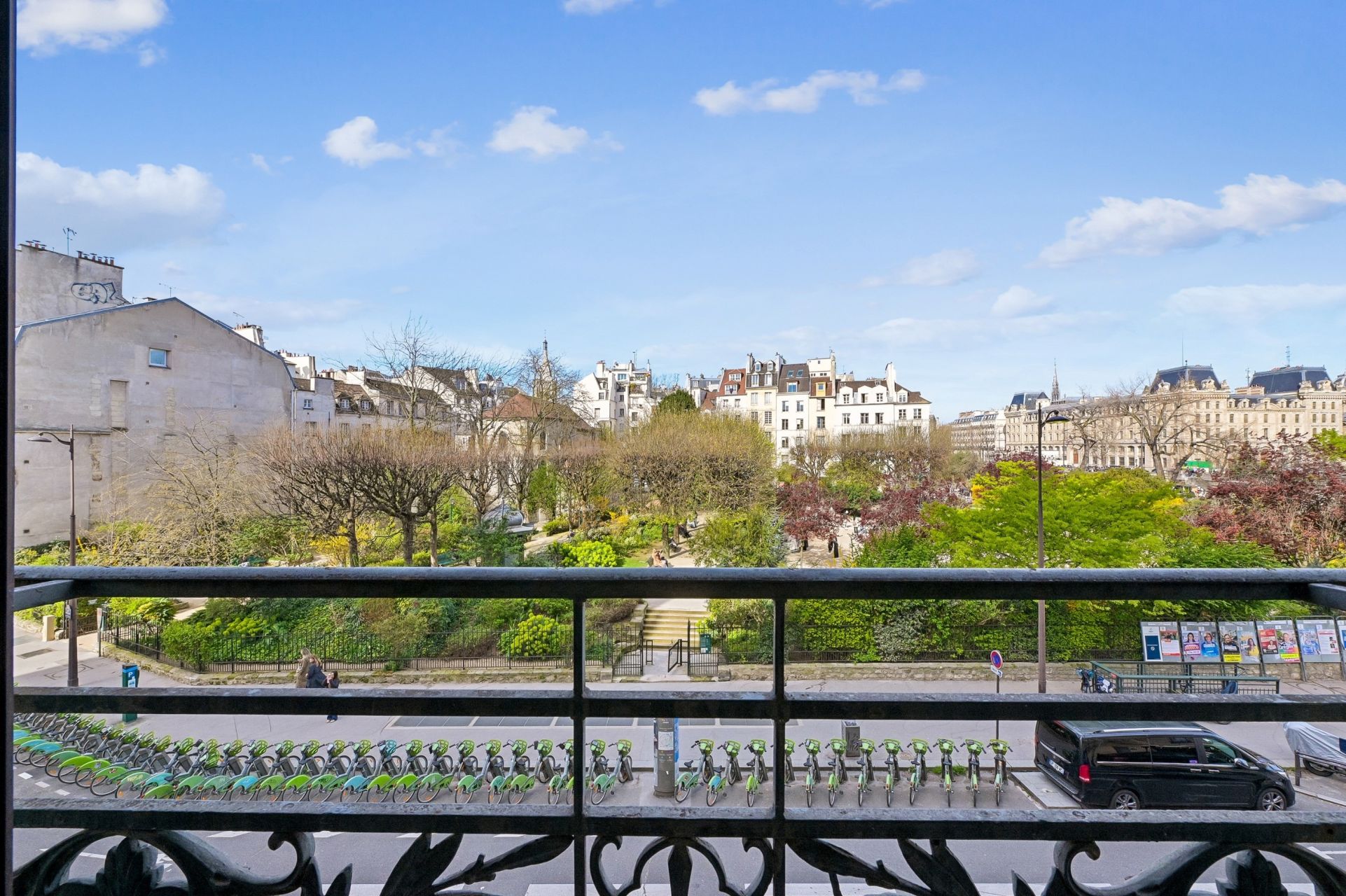 apartment 4 Rooms for sale on PARIS (75005)