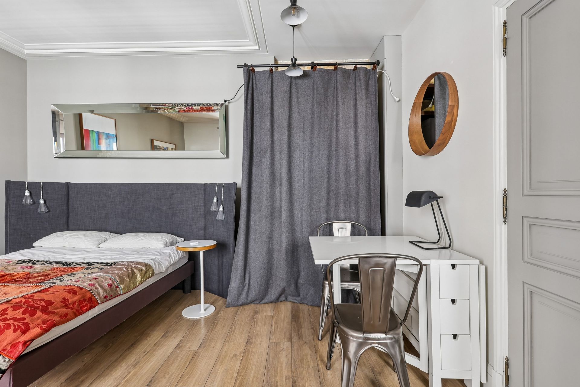 apartment 1 room for sale on PARIS (75008)