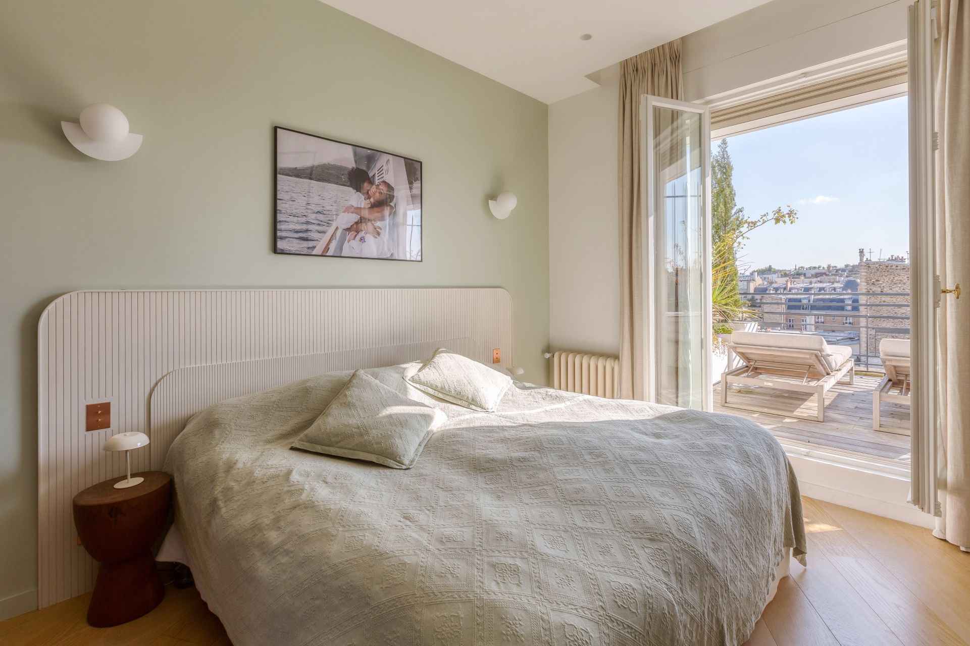 apartment 4 Rooms for sale on PARIS (75016)